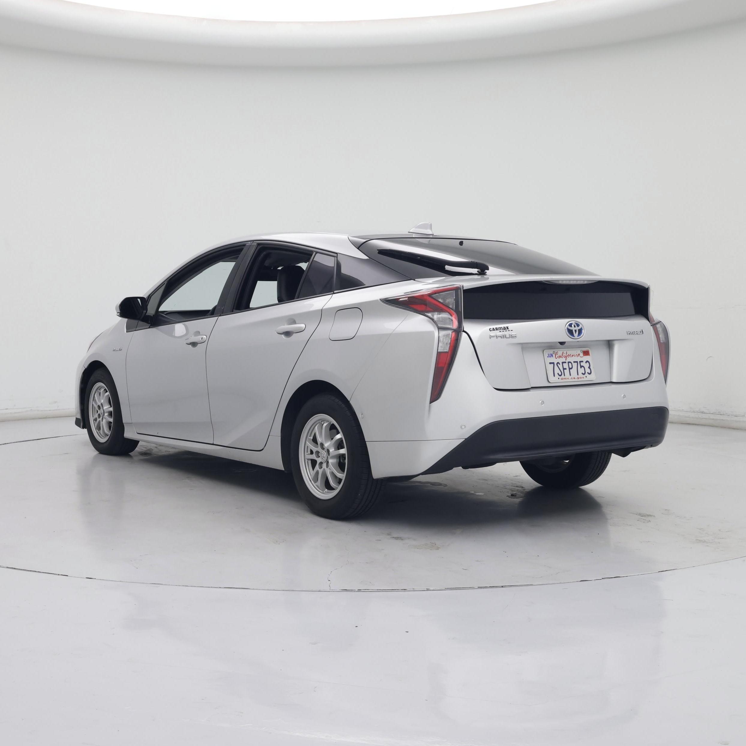 Thumbnail: 2016 Toyota Prius - 2