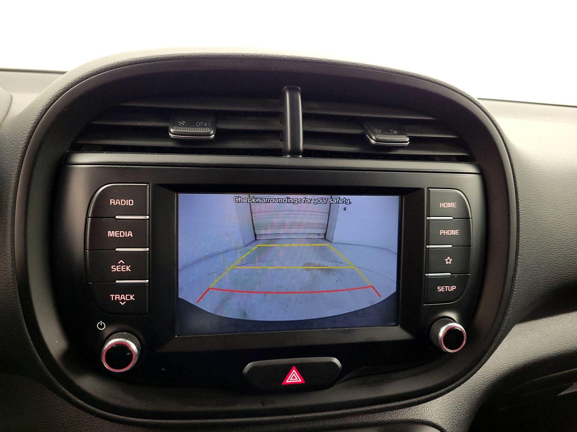 Thumbnail: 2020 Kia Soul - 14