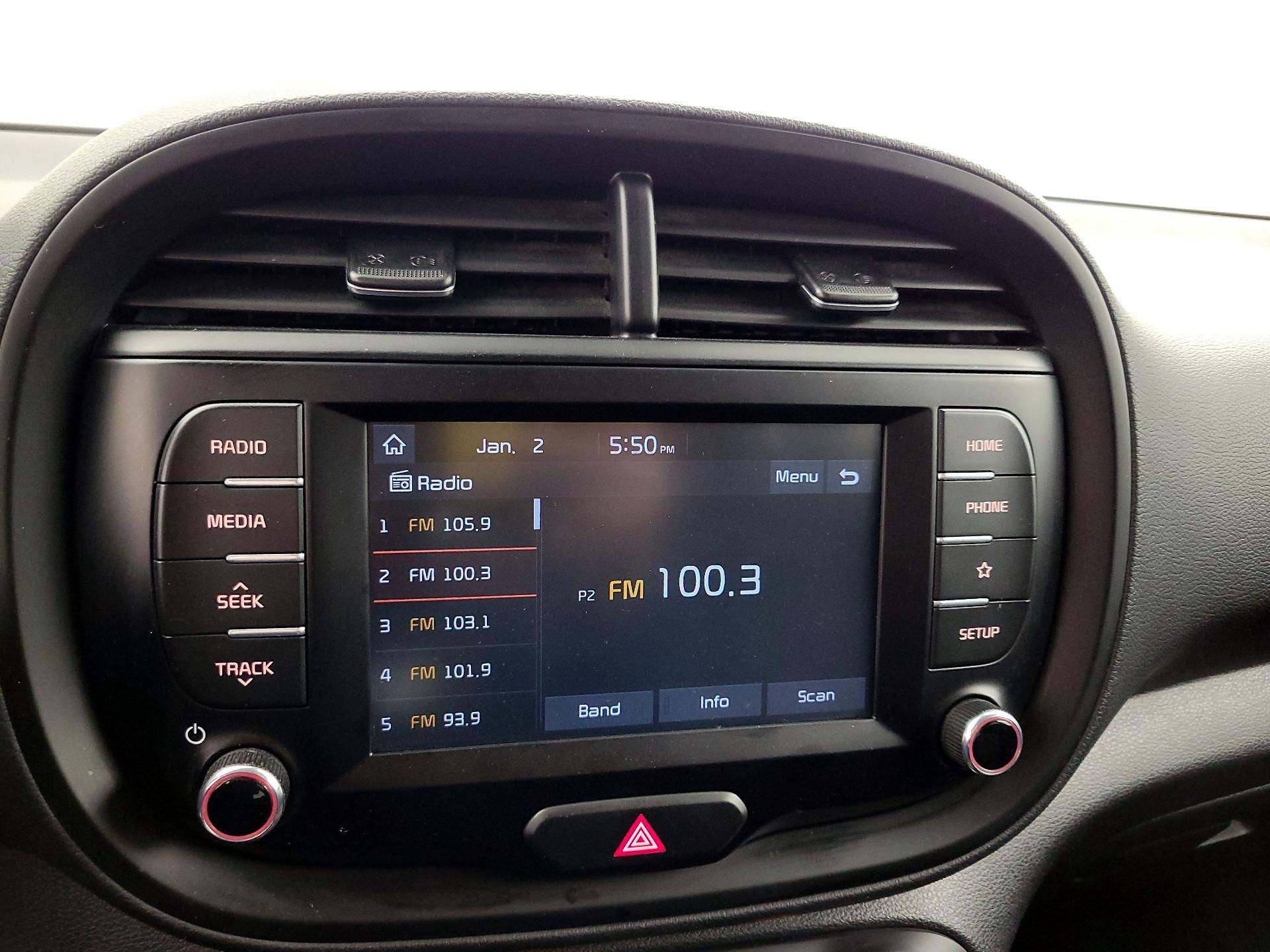 Thumbnail: 2020 Kia Soul - 15