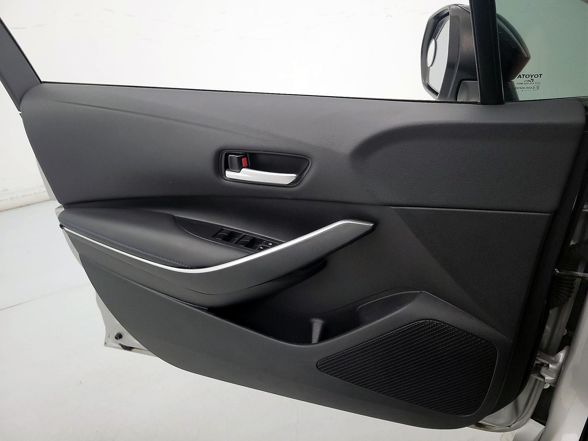 Thumbnail: 2022 Toyota Corolla - 12