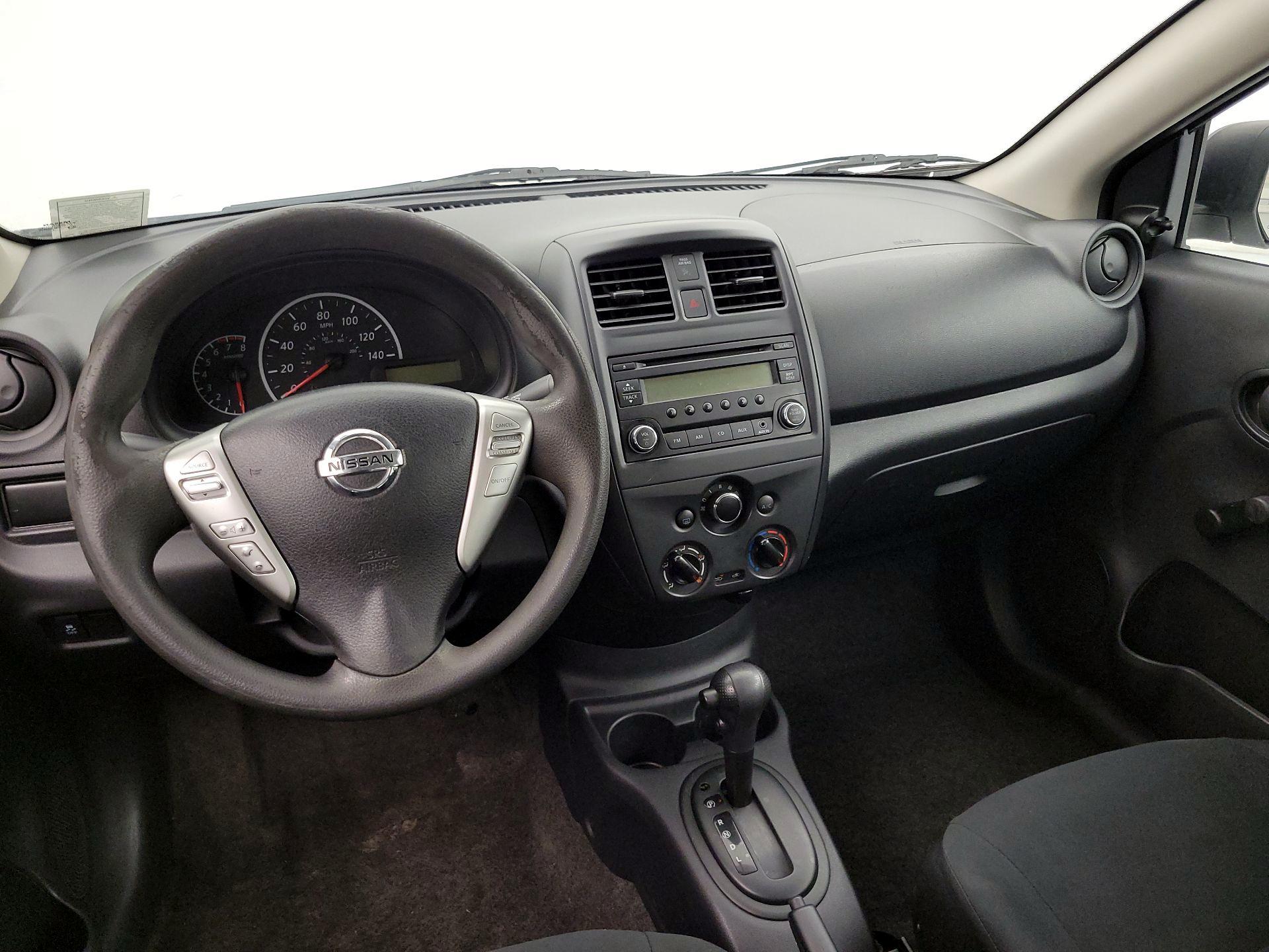 Thumbnail: 2015 Nissan Versa - 9