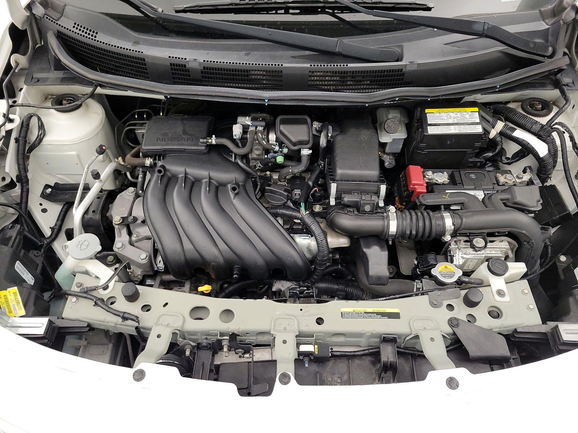 Thumbnail: 2015 Nissan Versa - 19