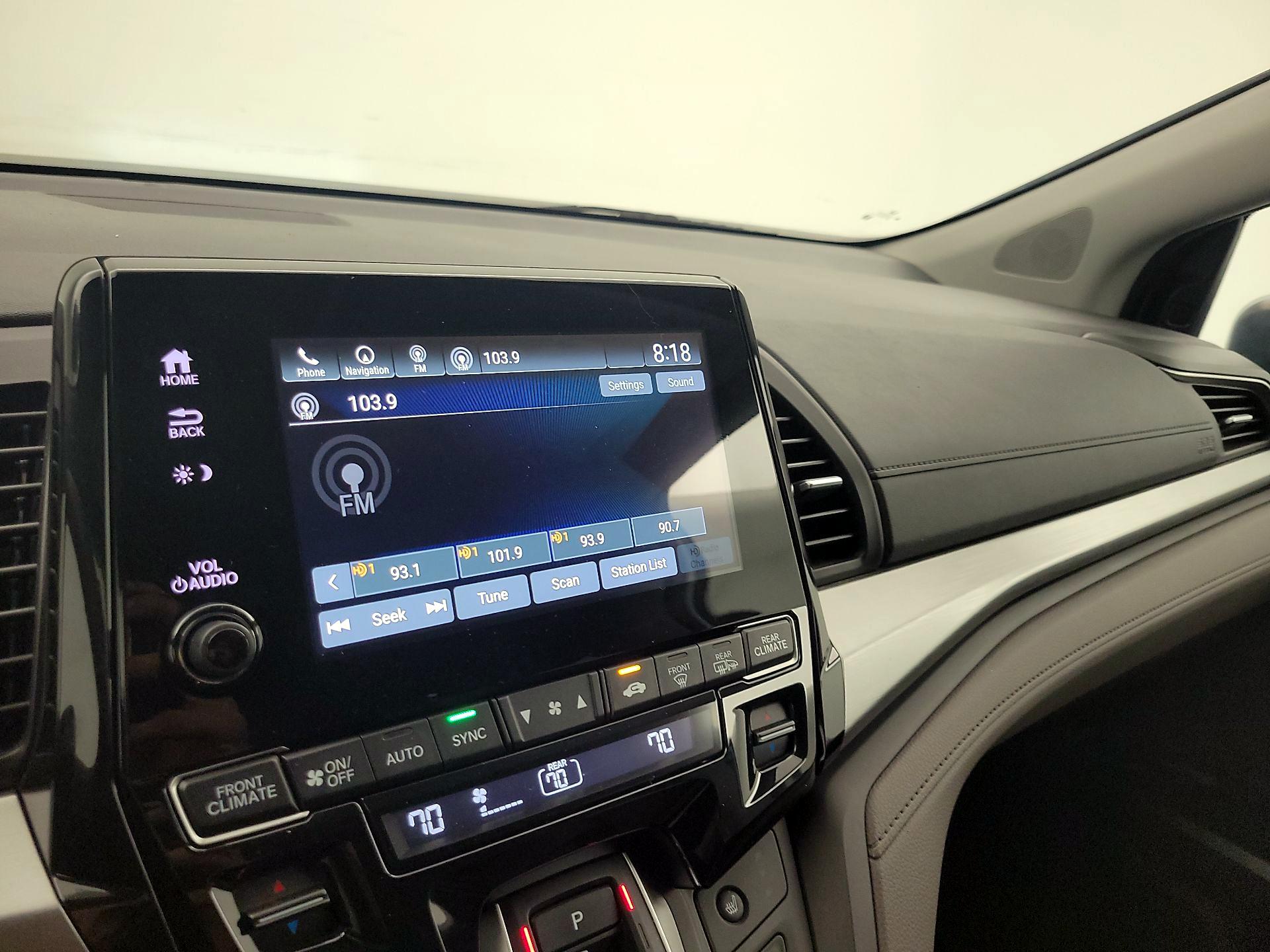 Thumbnail: 2020 Honda Odyssey - 15