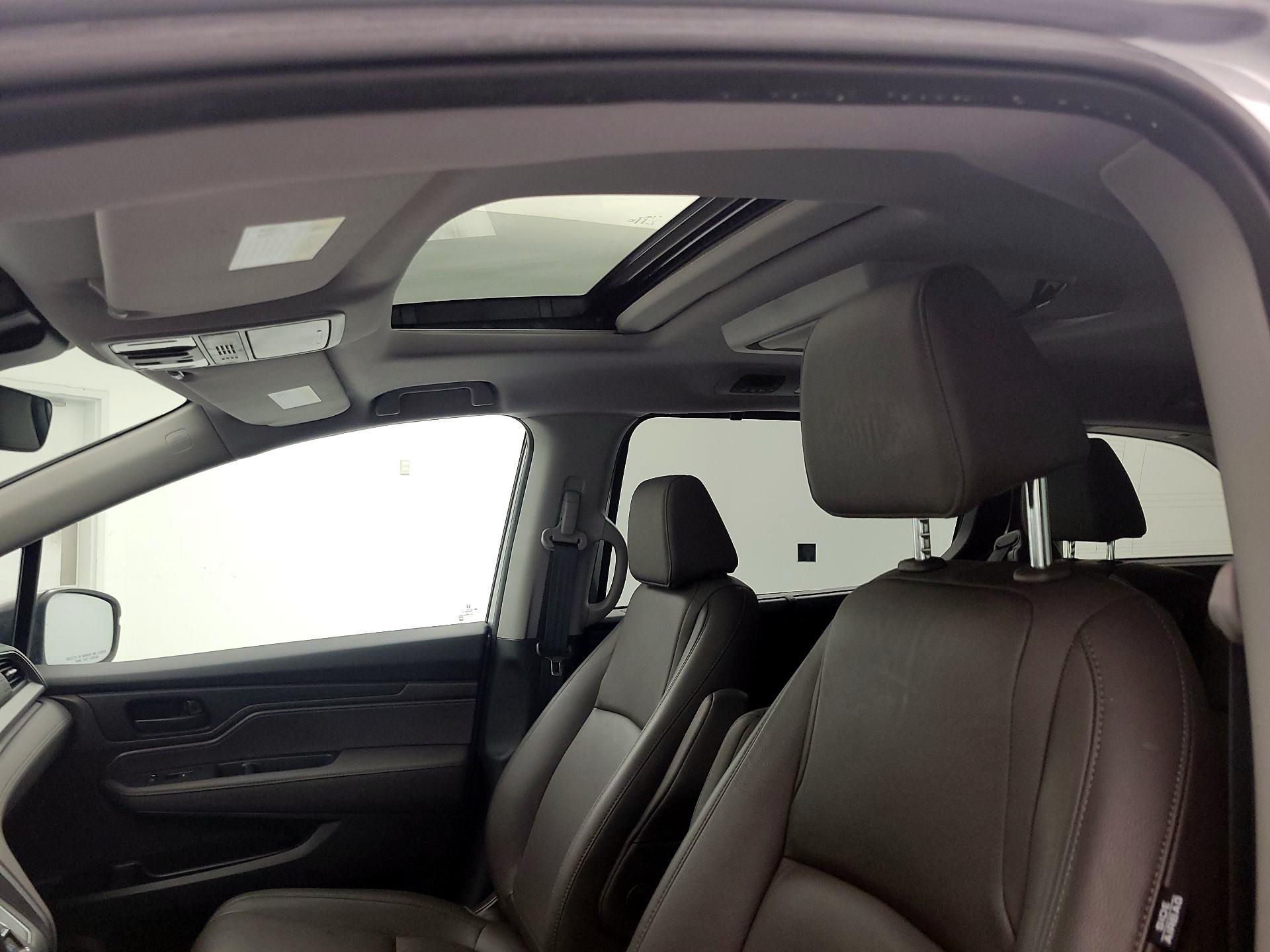 Thumbnail: 2020 Honda Odyssey - 18