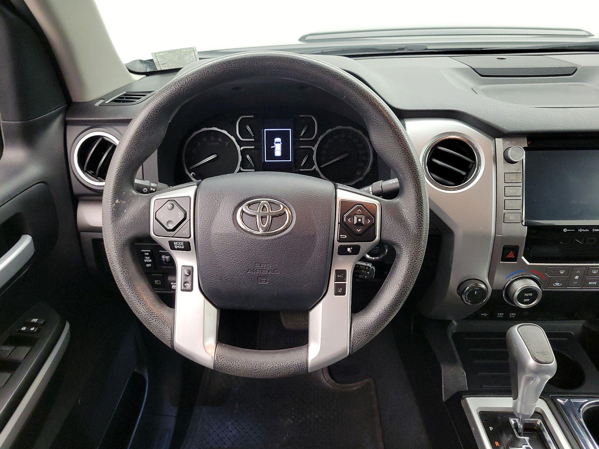 Thumbnail: 2020 Toyota Tundra - 10