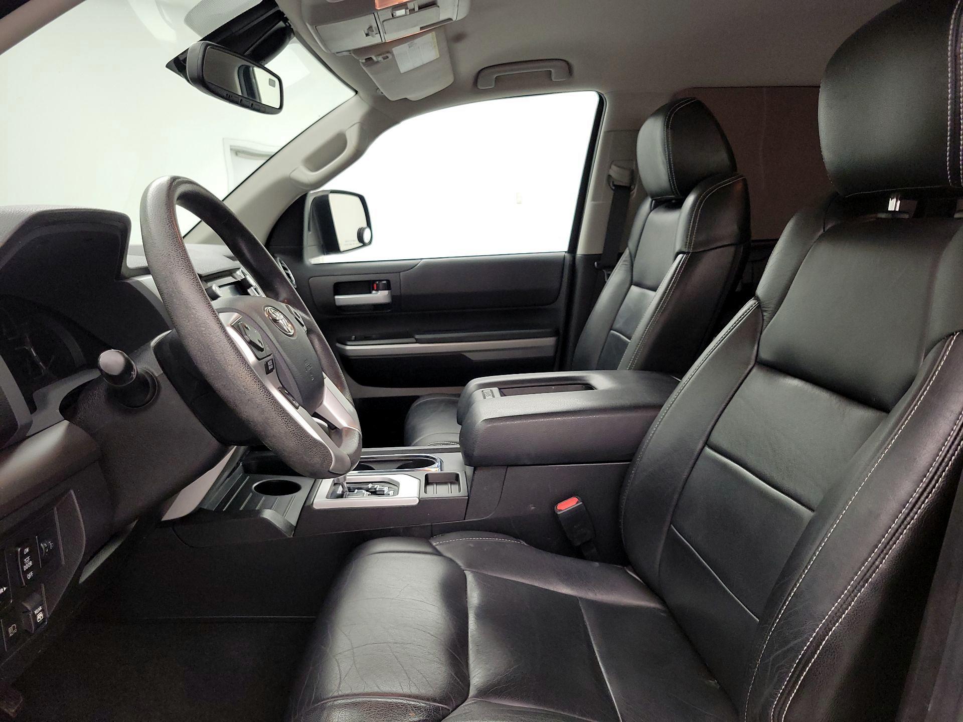 Thumbnail: 2020 Toyota Tundra - 11