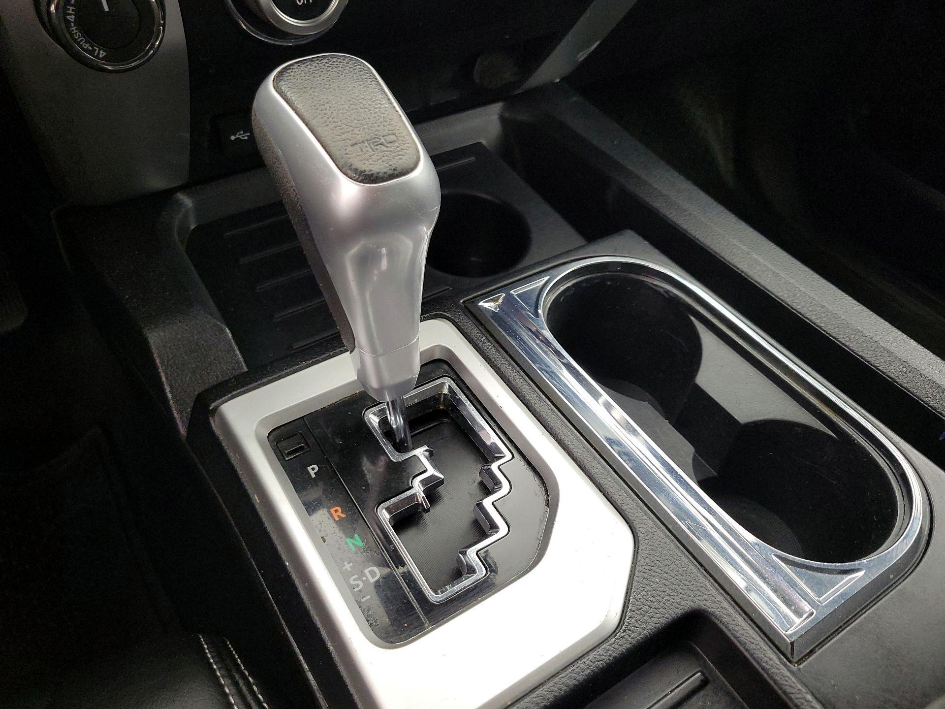 Thumbnail: 2020 Toyota Tundra - 17