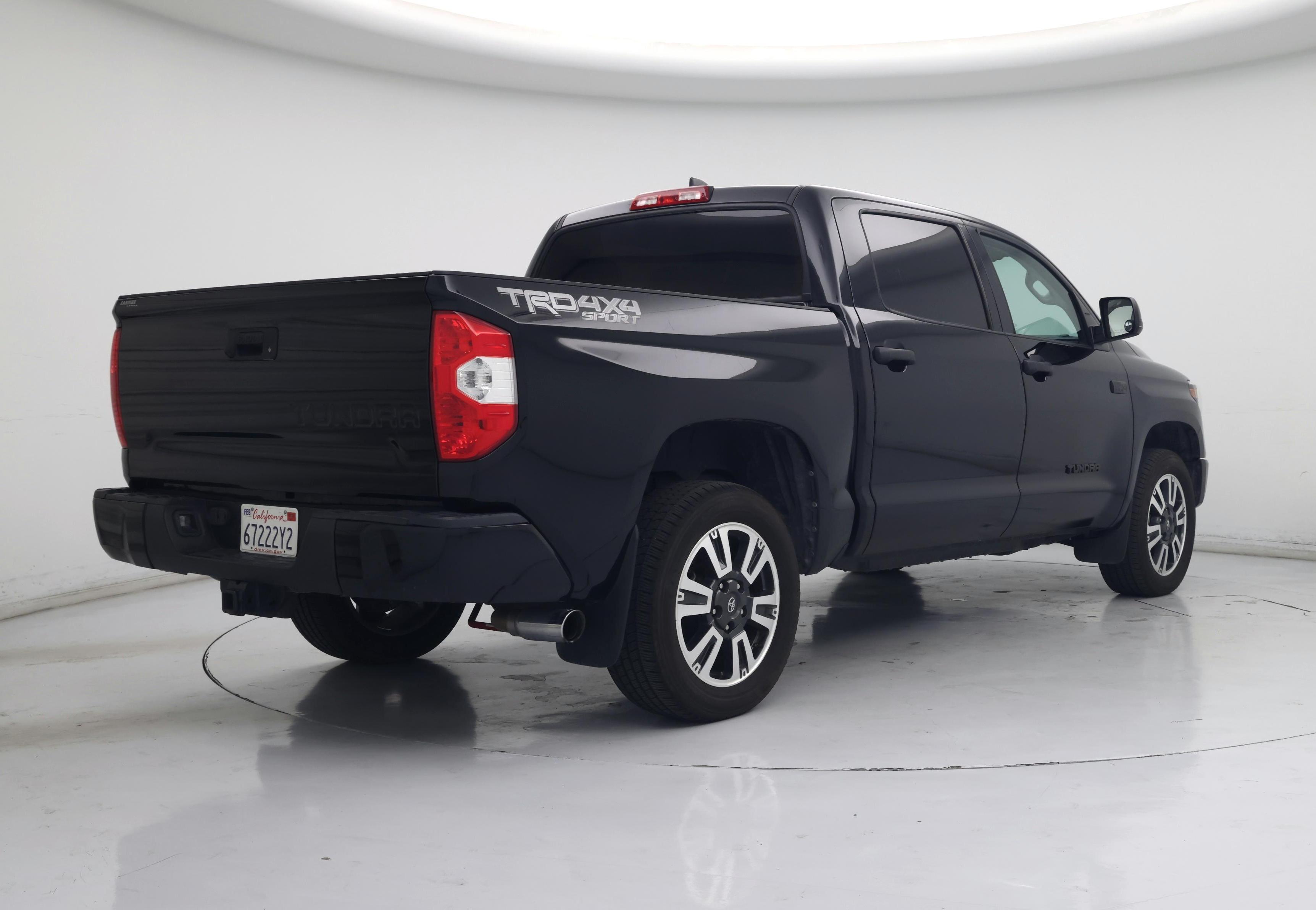 Thumbnail: 2020 Toyota Tundra - 8