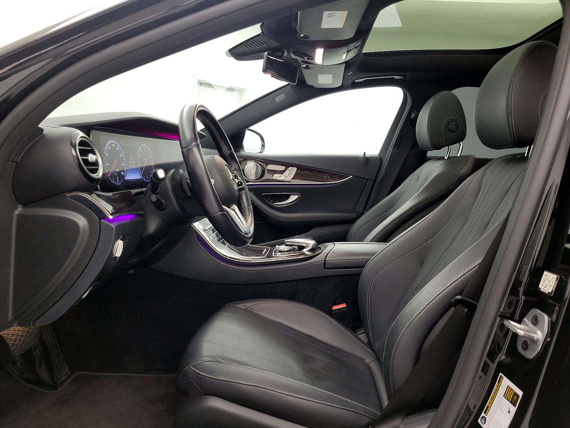 Thumbnail: 2020 Mercedes-Benz E-Class - 11