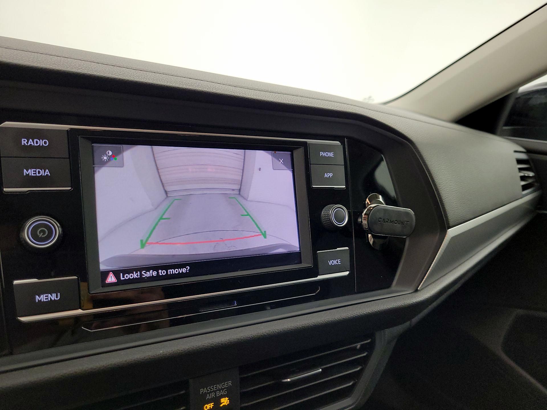 Thumbnail: 2021 Volkswagen Jetta - 14