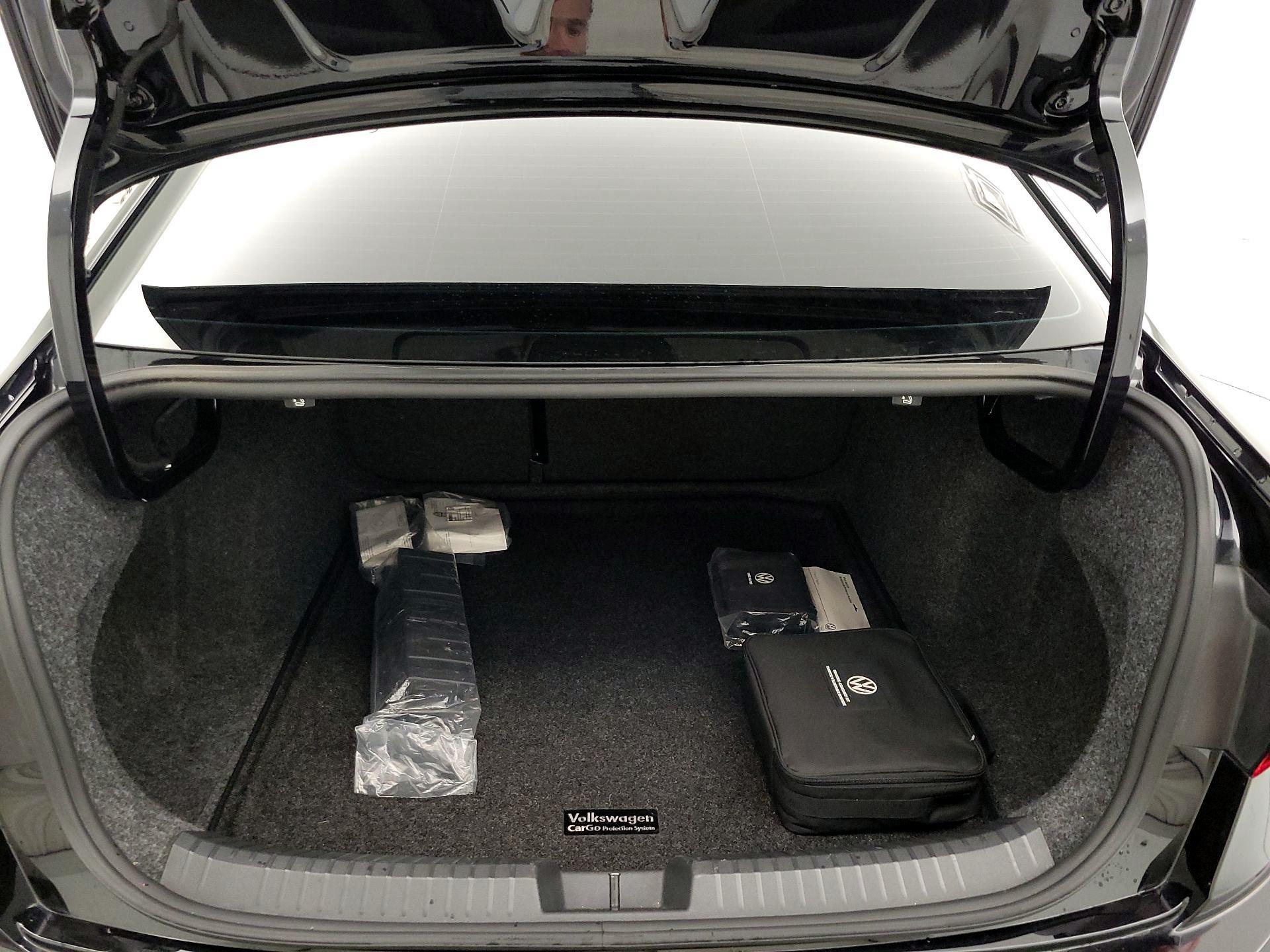 Thumbnail: 2021 Volkswagen Jetta - 20