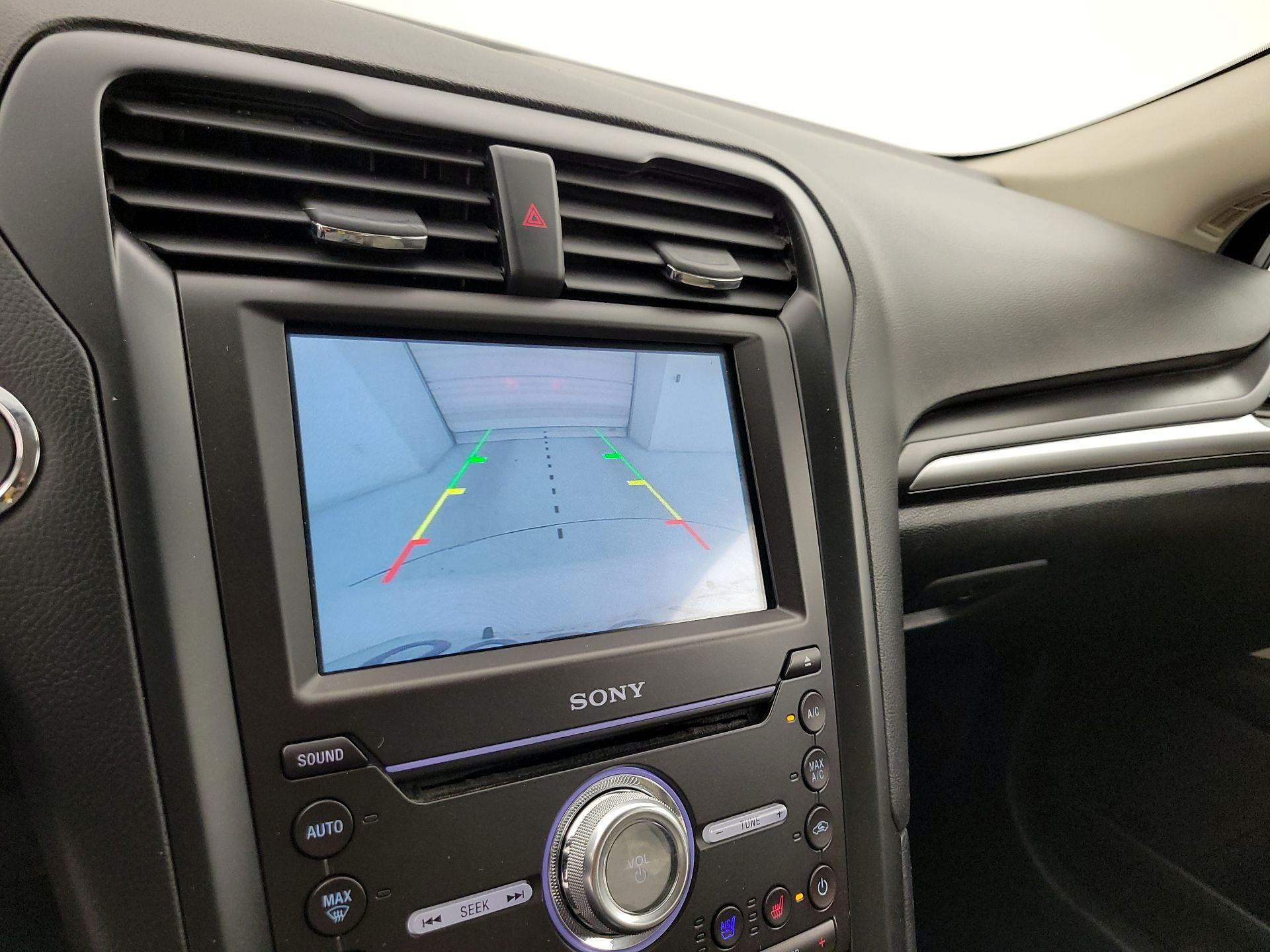 Thumbnail: 2018 Ford Fusion - 15