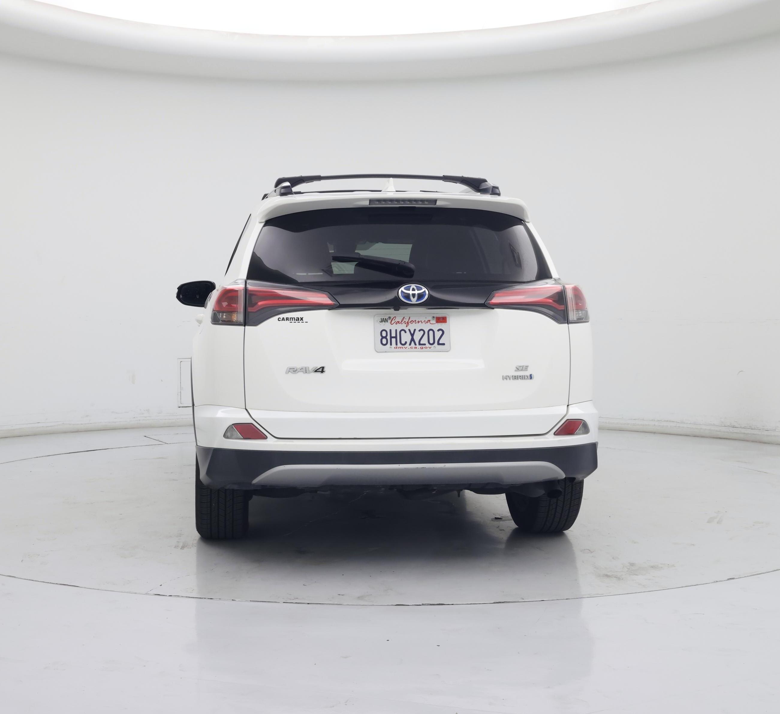 Thumbnail: 2018 Toyota RAV4 - 6