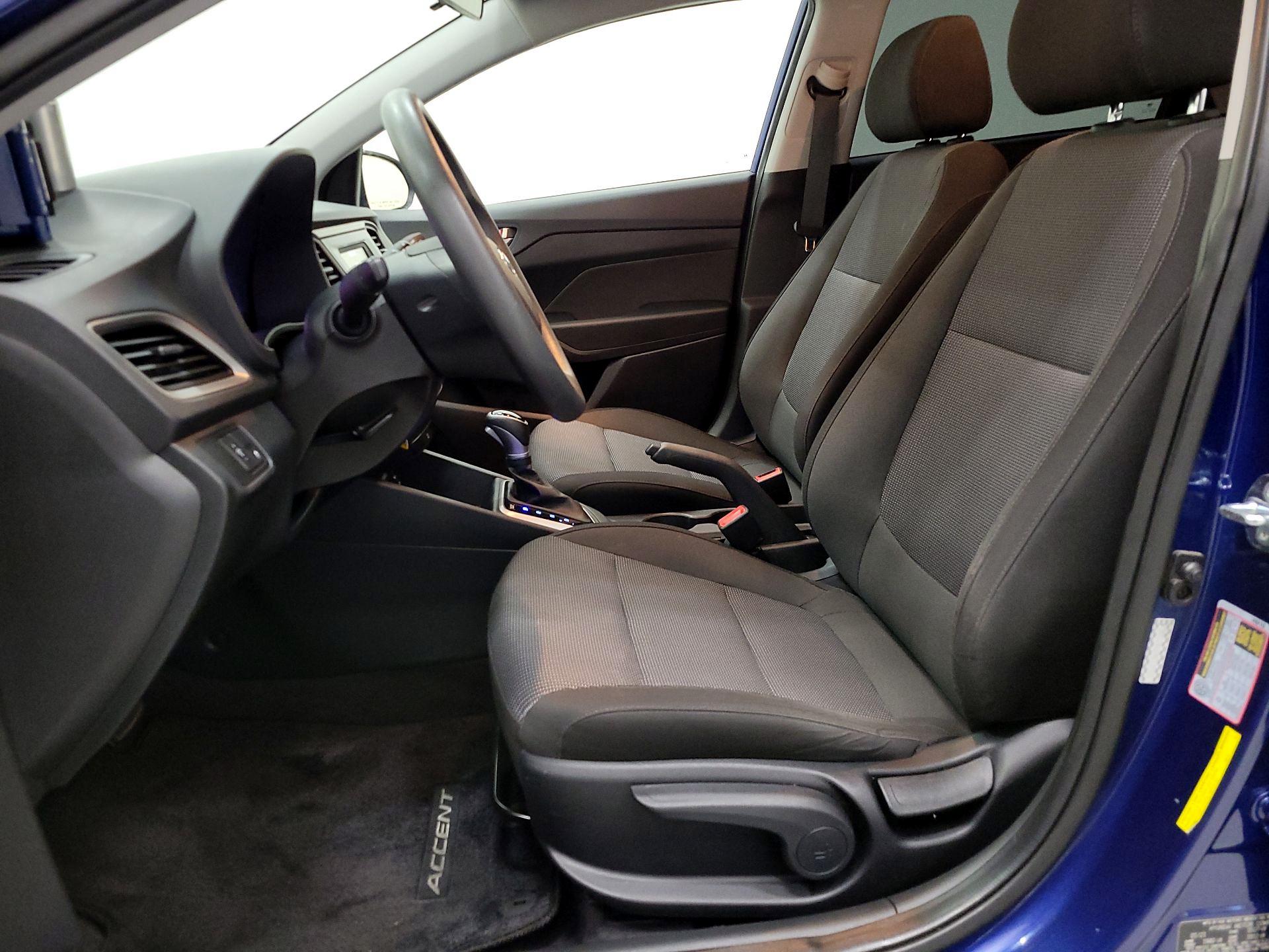 Thumbnail: 2021 Hyundai Accent - 11