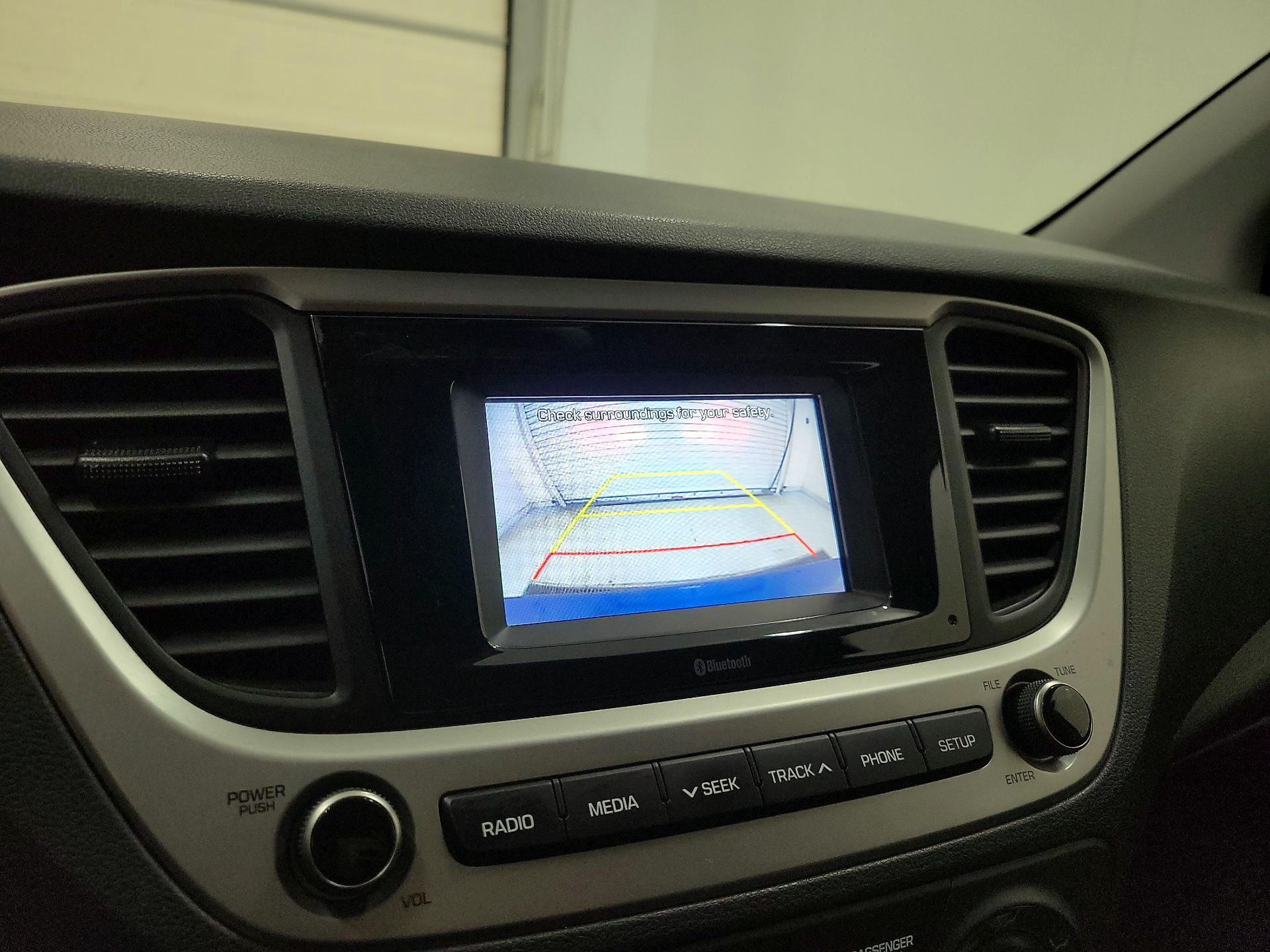 Thumbnail: 2021 Hyundai Accent - 14