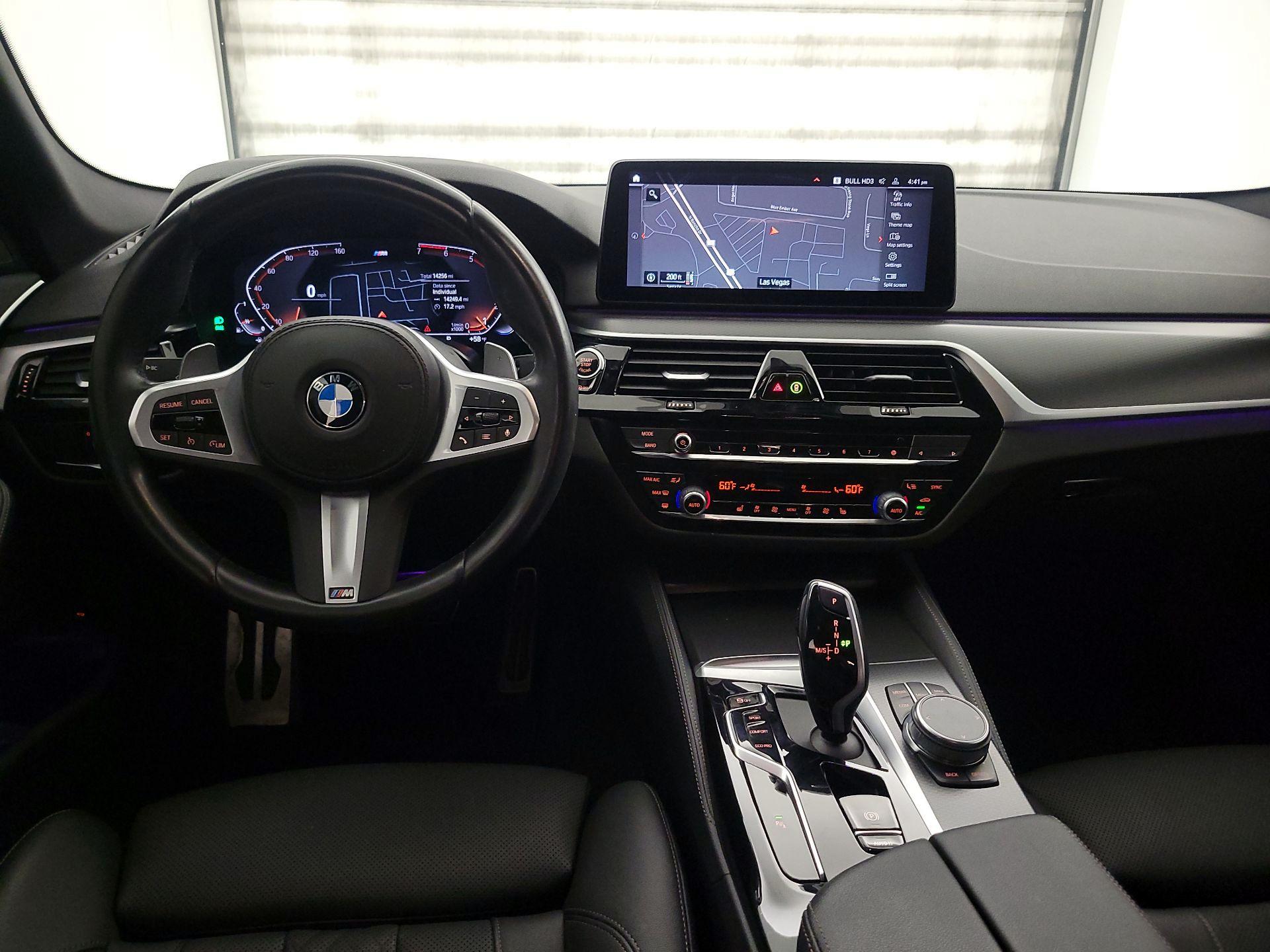 Thumbnail: 2023 BMW 5 Series - 9