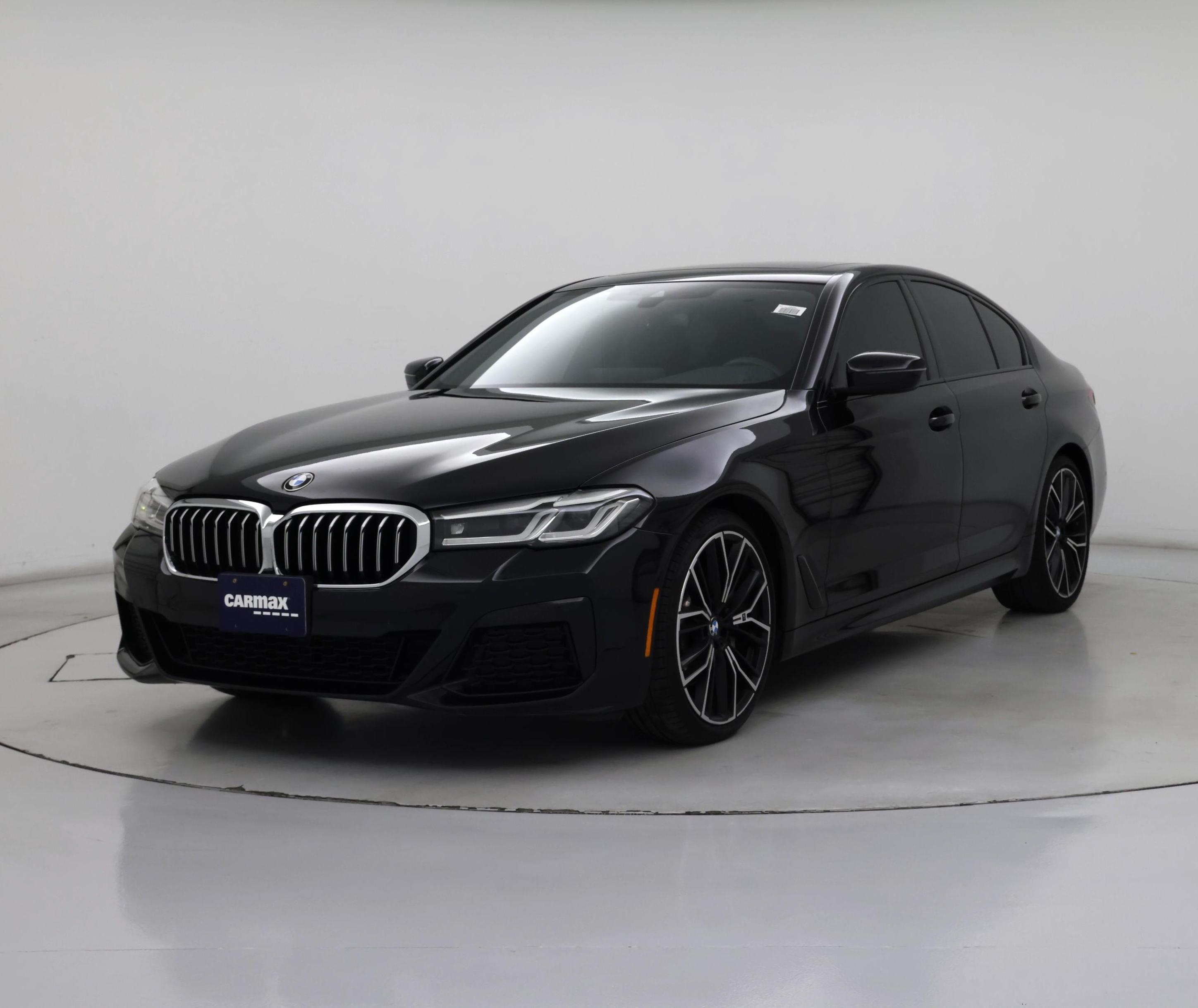Thumbnail: 2023 BMW 5 Series - 4