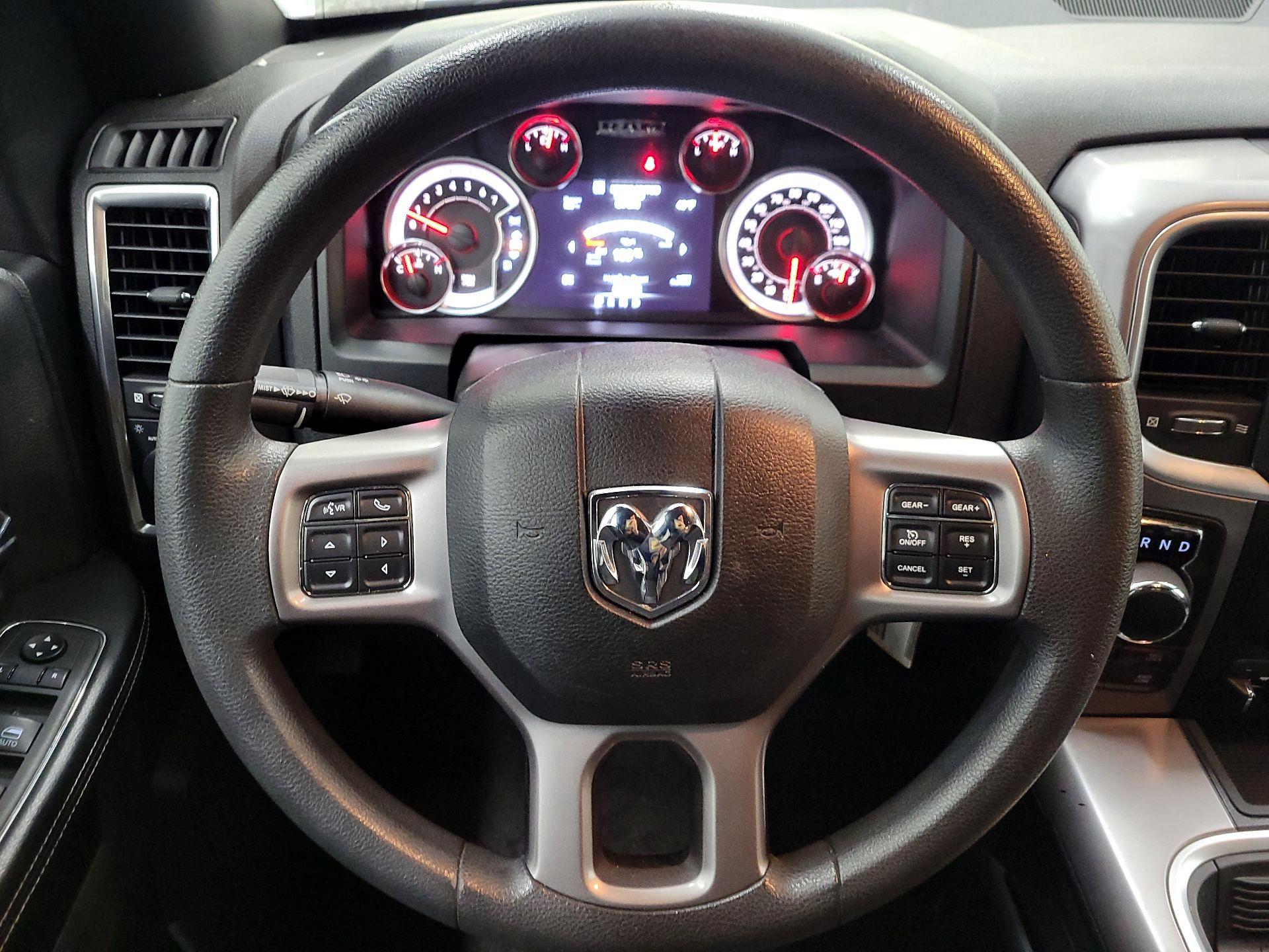 Thumbnail: 2023 RAM 1500 Classic - 10