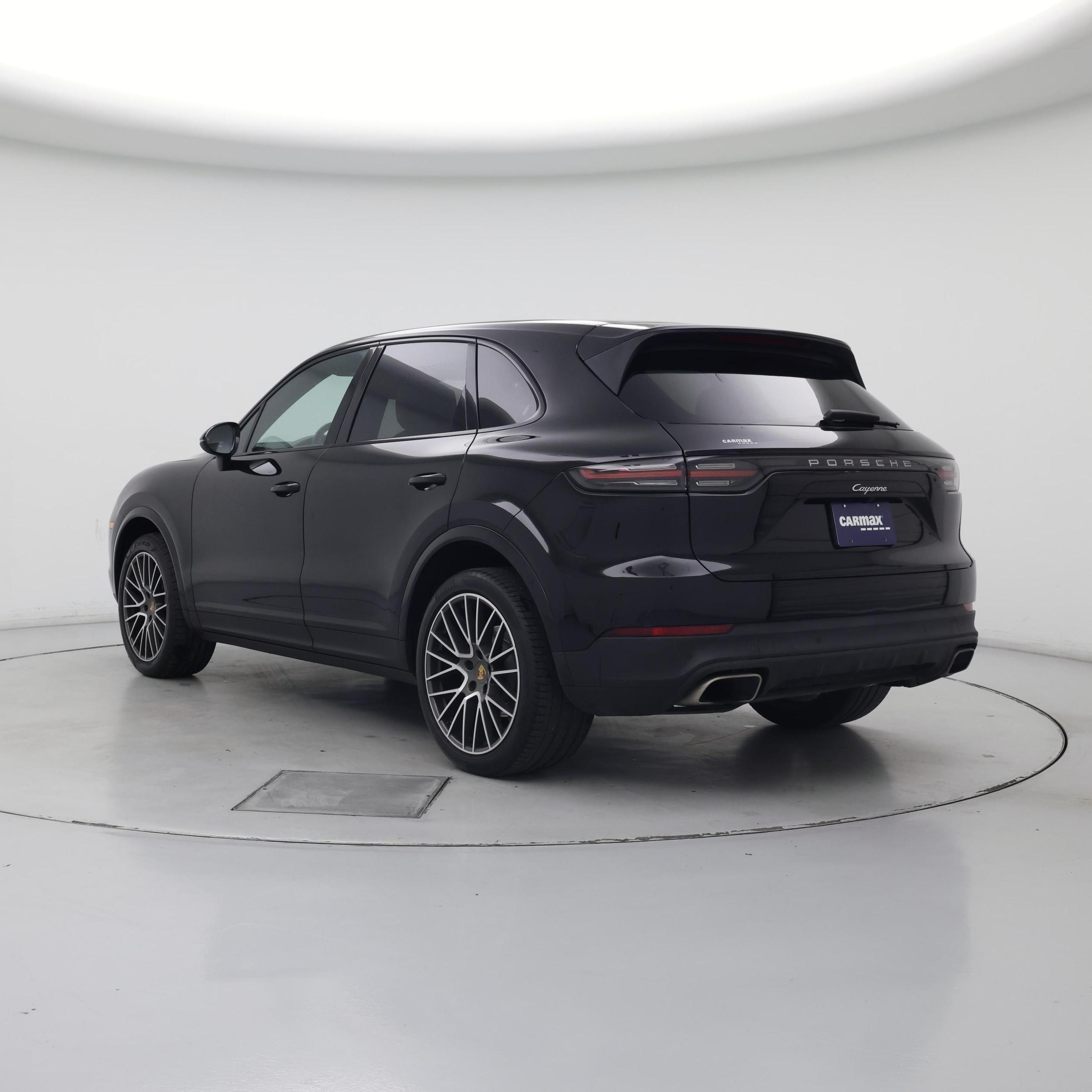 Thumbnail: 2020 Porsche Cayenne - 2