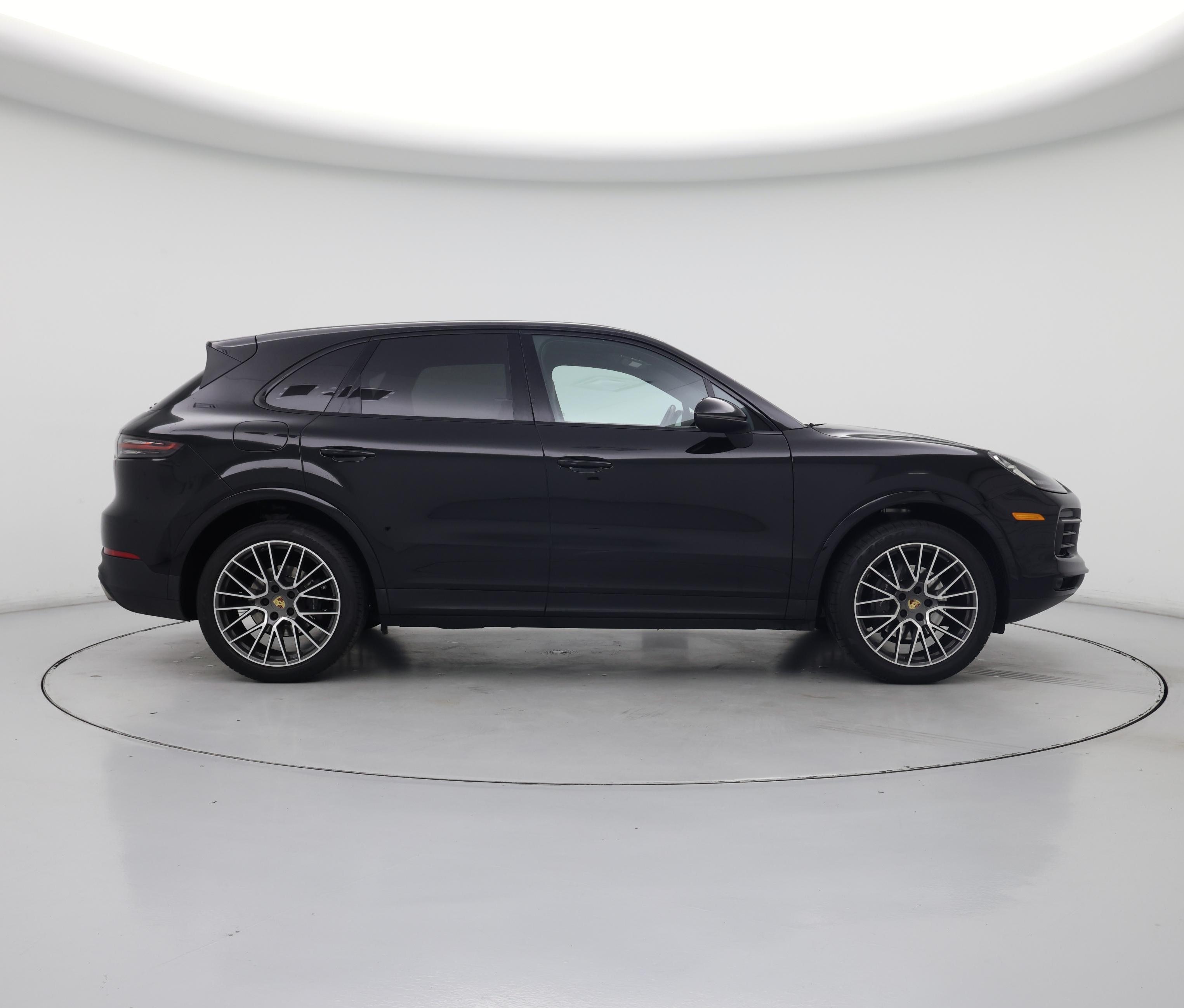 Thumbnail: 2020 Porsche Cayenne - 7