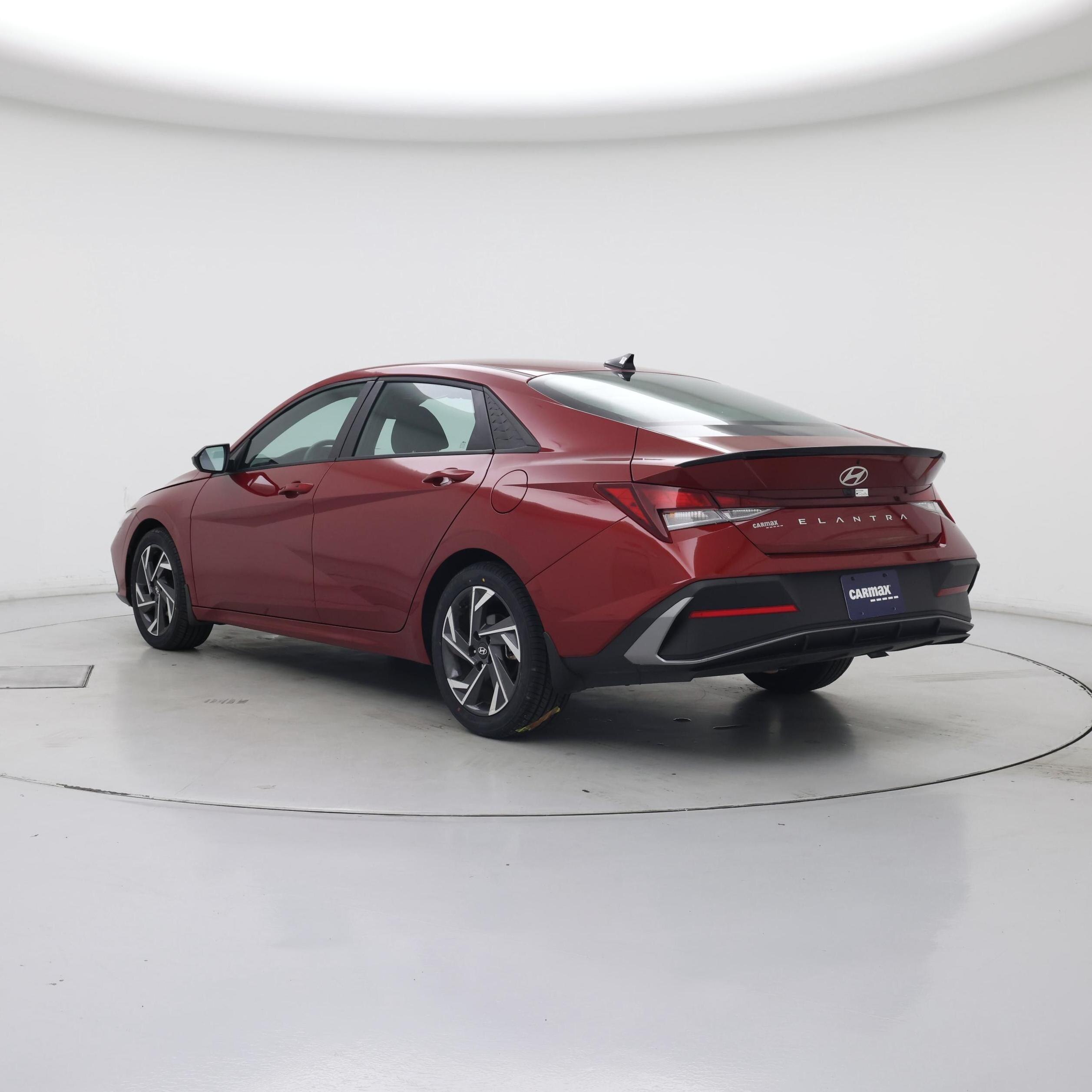 Thumbnail: 2025 Hyundai Elantra - 2