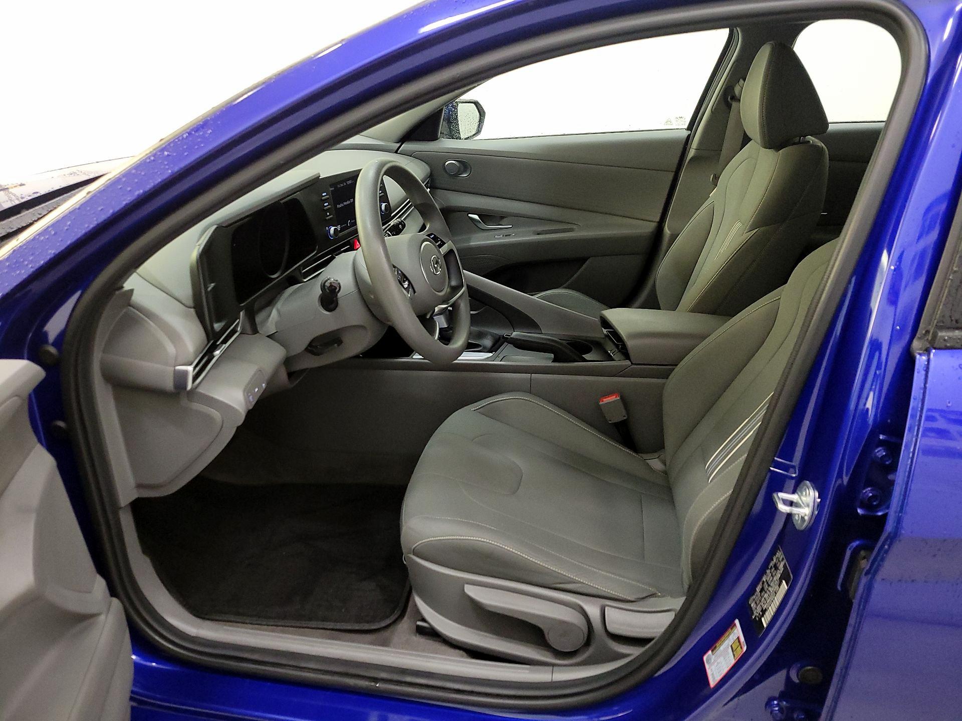 Thumbnail: 2023 Hyundai Elantra - 11