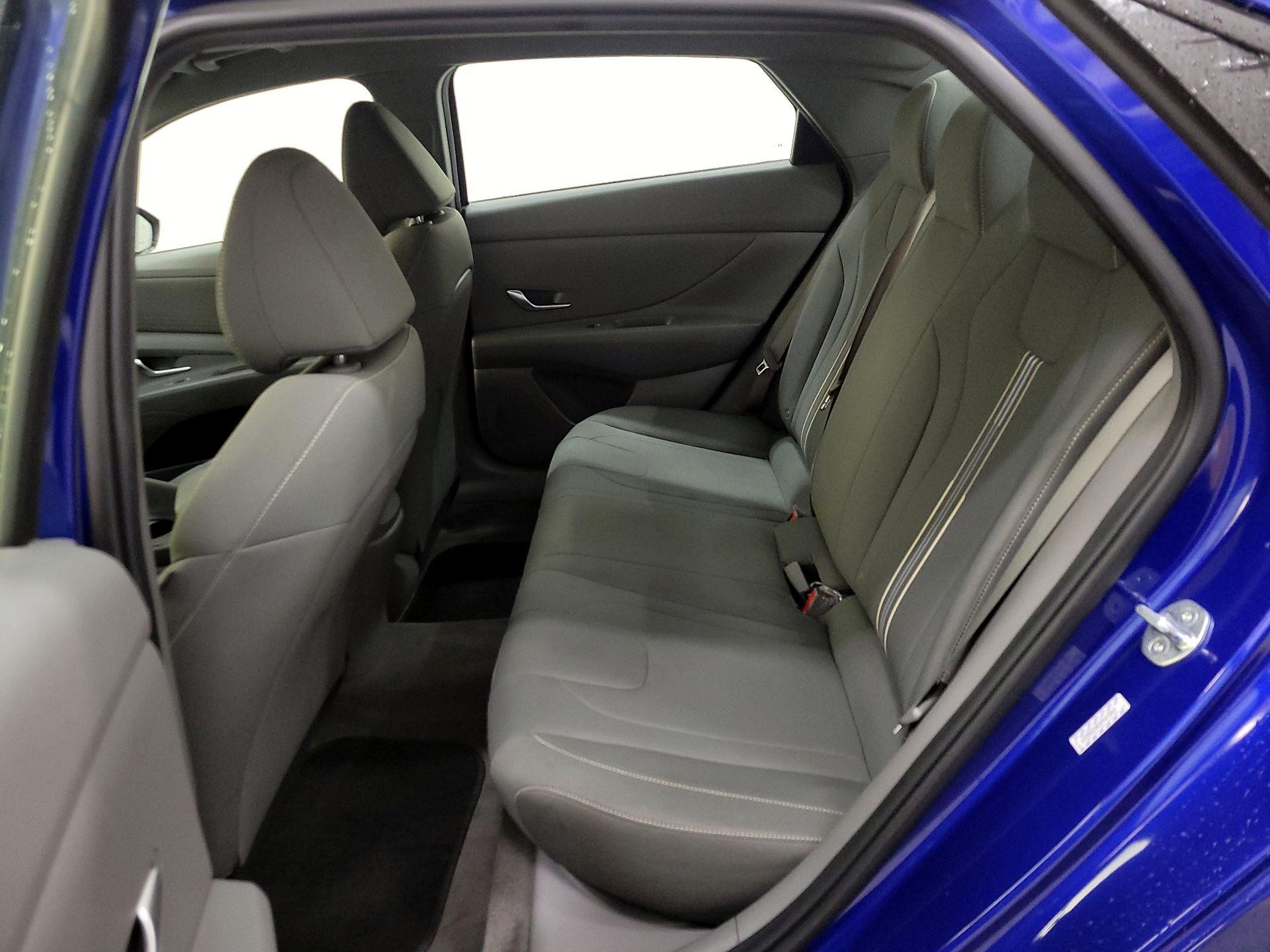 Thumbnail: 2023 Hyundai Elantra - 19