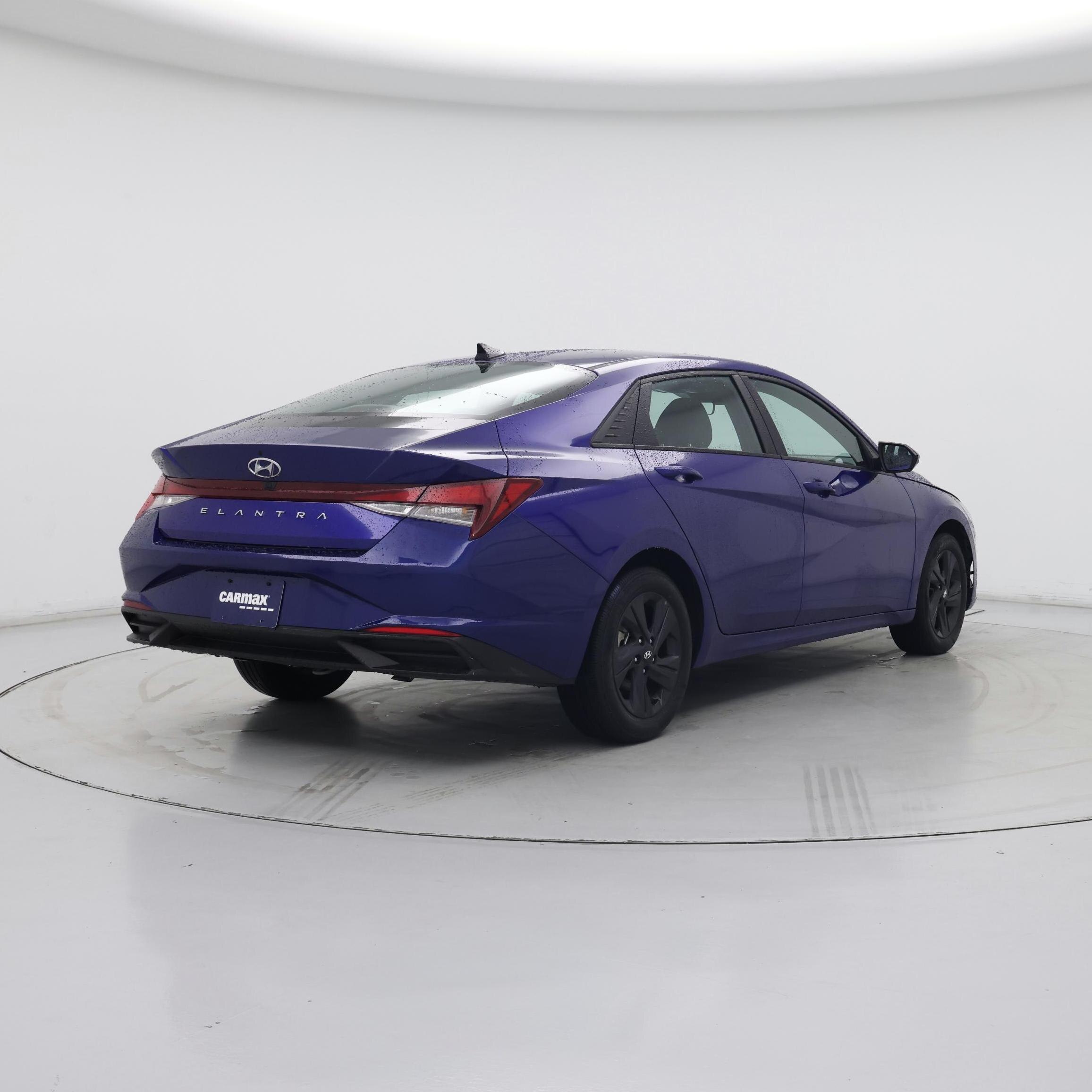 Thumbnail: 2023 Hyundai Elantra - 8