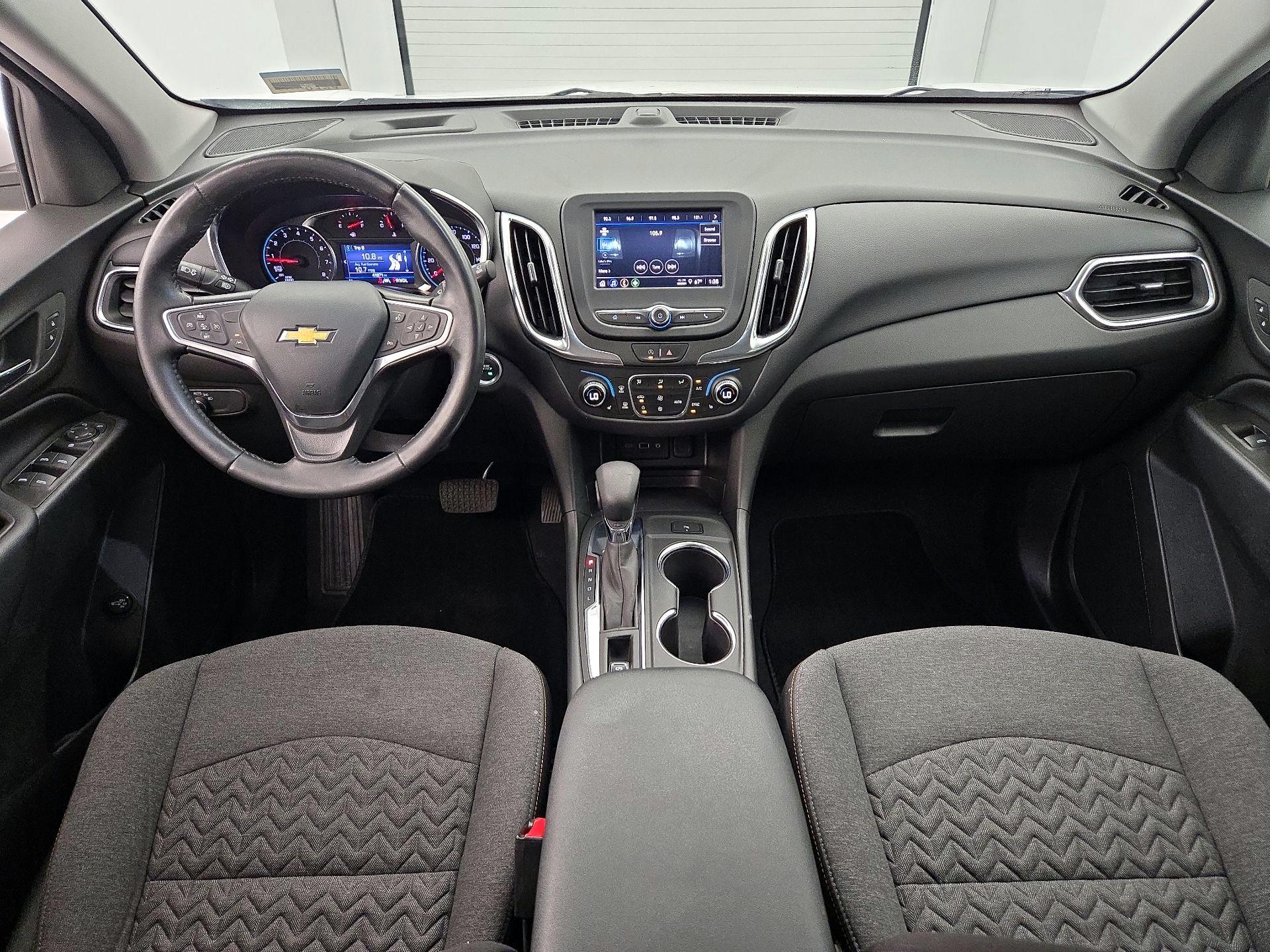 Thumbnail: 2022 Chevrolet Equinox - 9