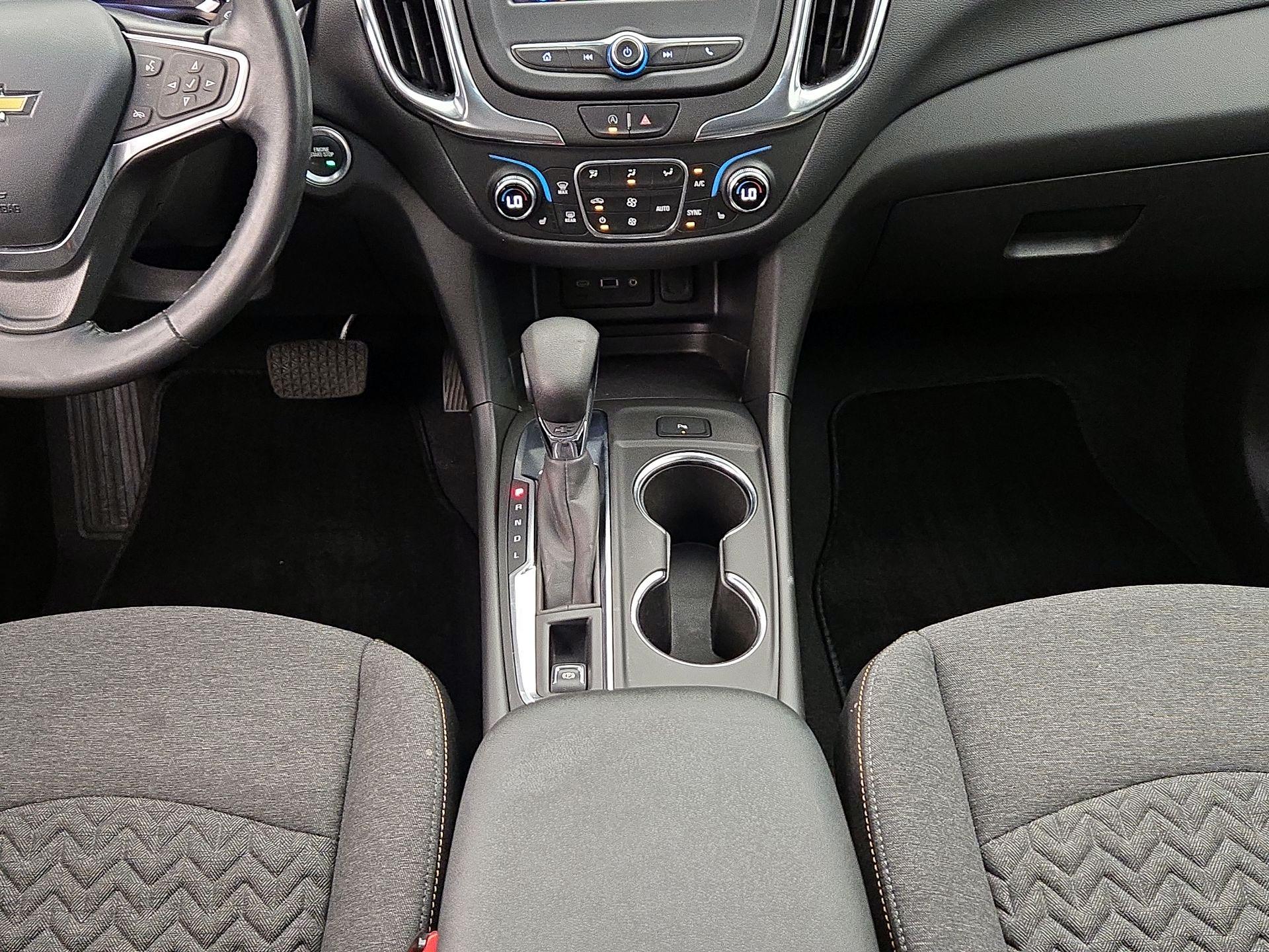 Thumbnail: 2022 Chevrolet Equinox - 17