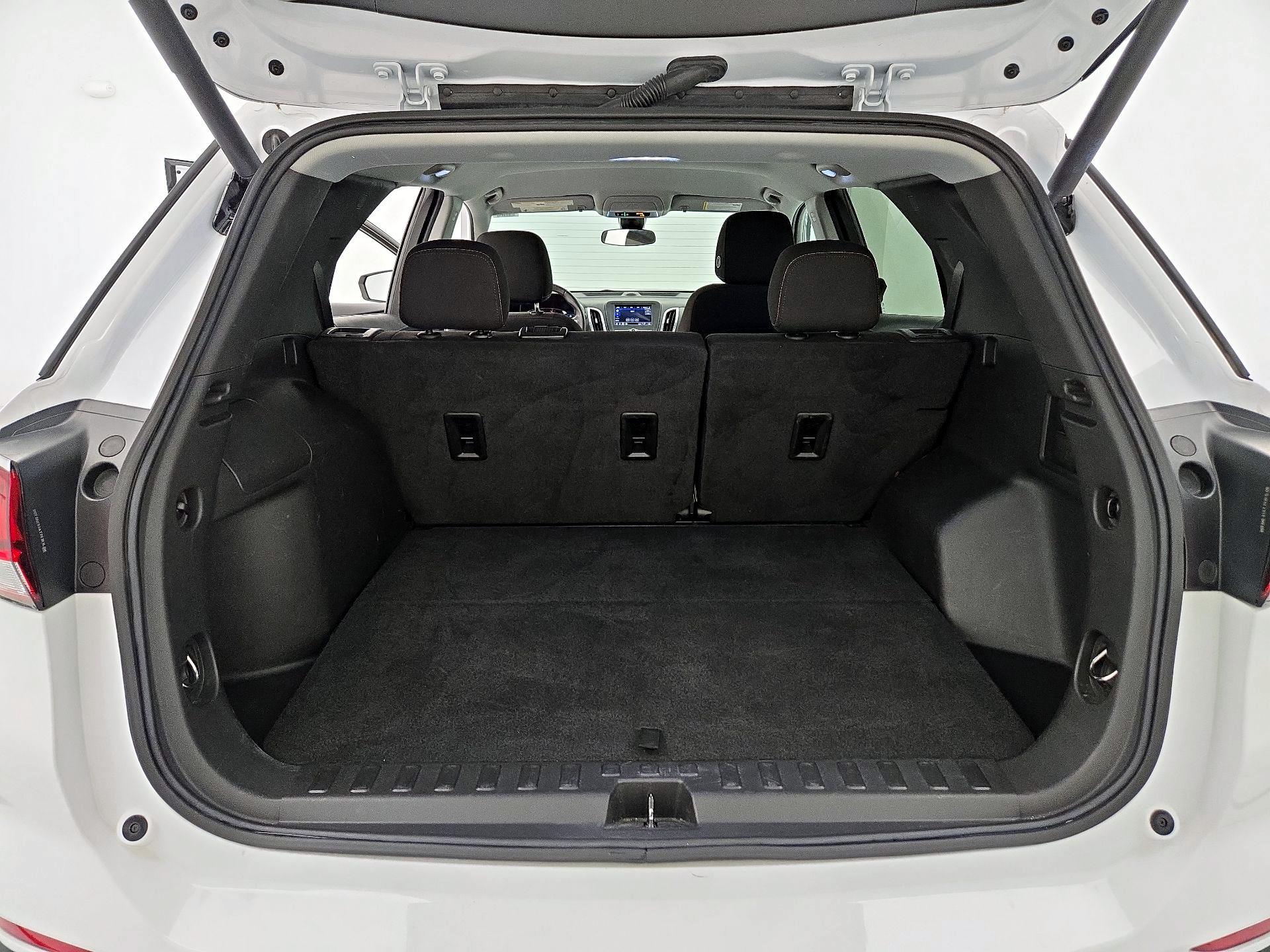 Thumbnail: 2022 Chevrolet Equinox - 20