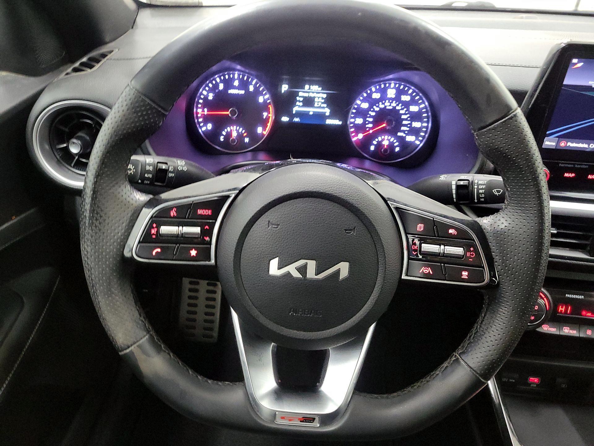 Thumbnail: 2022 Kia Forte - 10