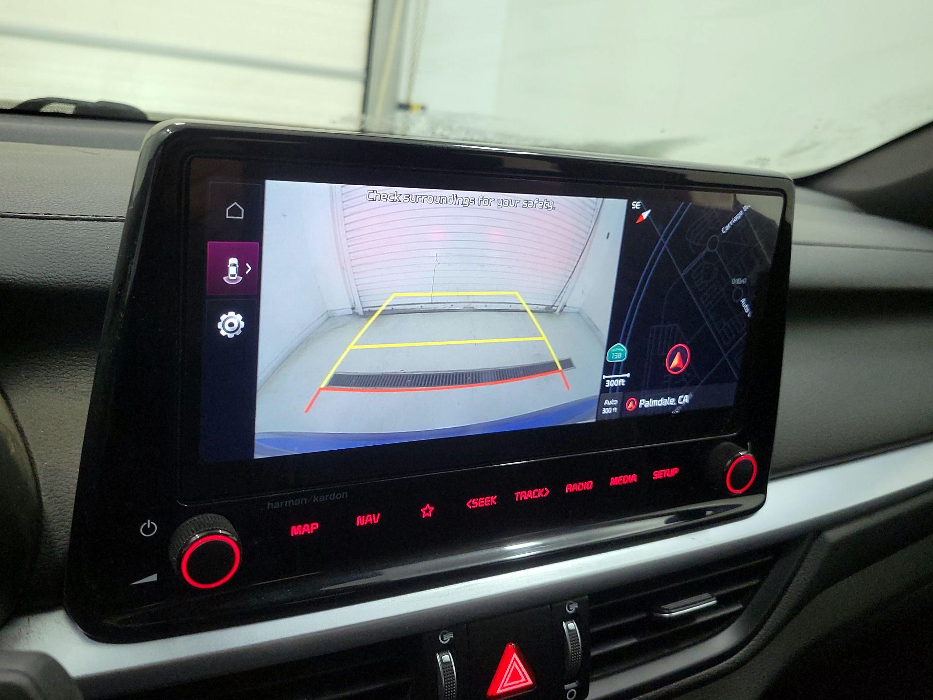 Thumbnail: 2022 Kia Forte - 15