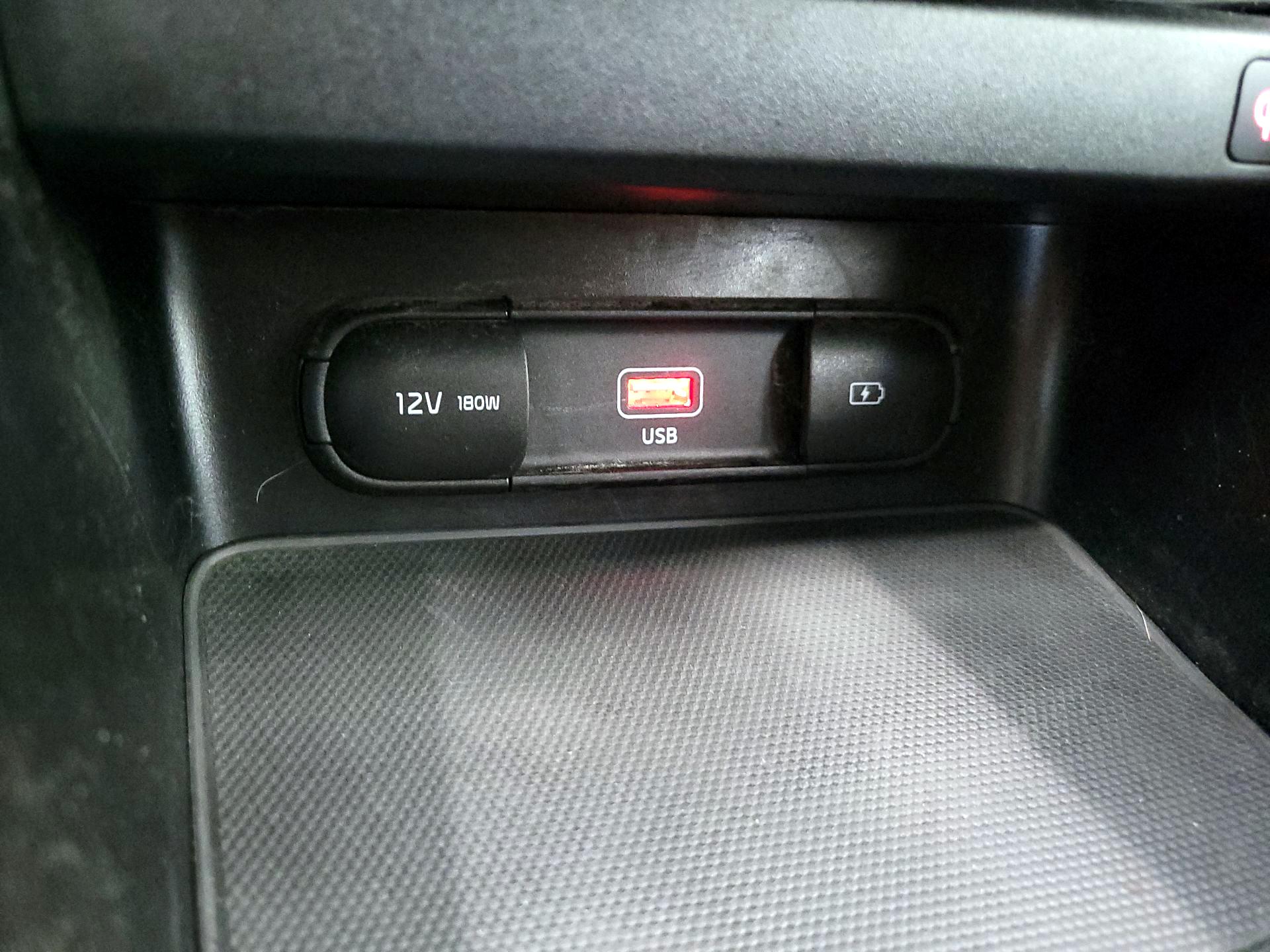 Thumbnail: 2022 Kia Forte - 19