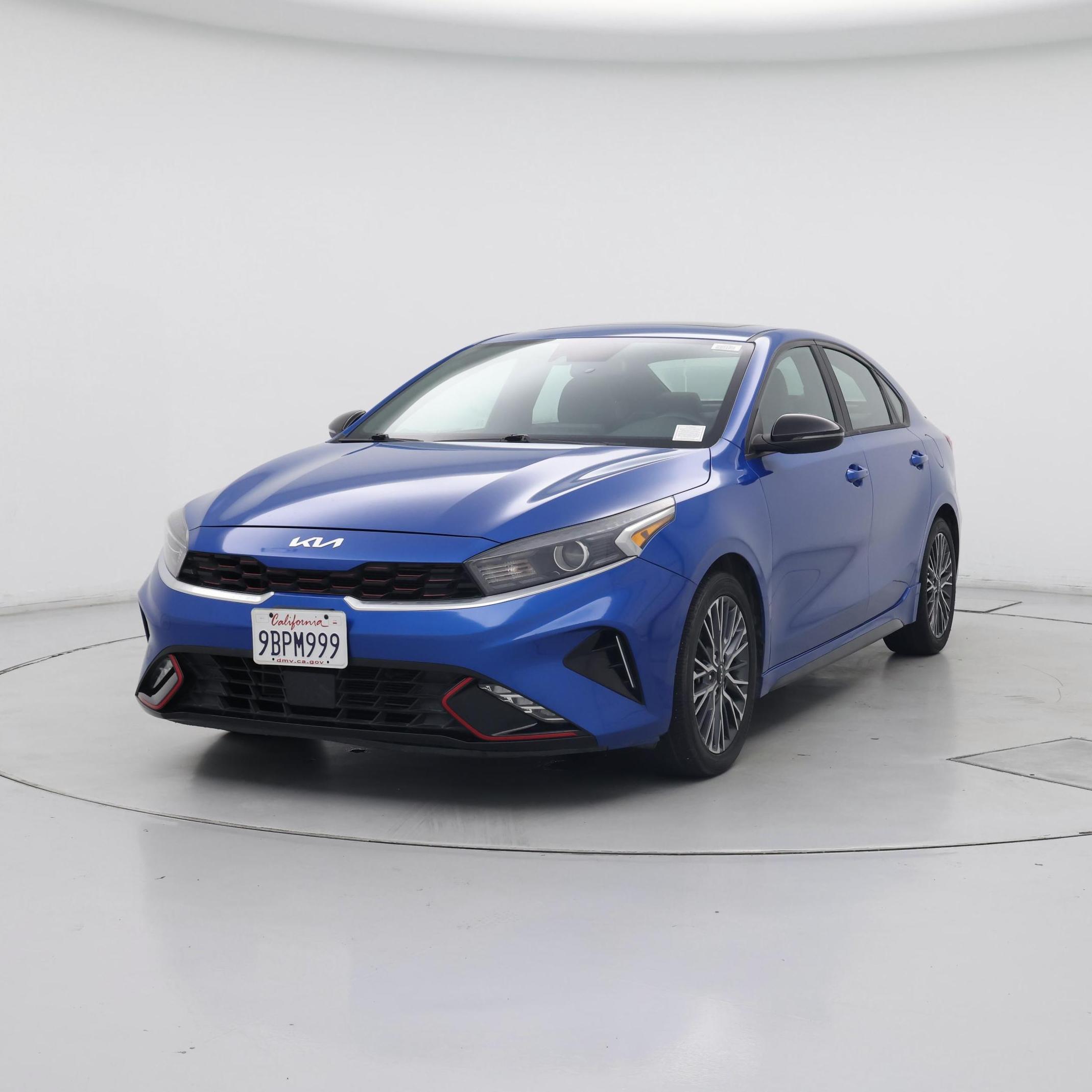 Thumbnail: 2022 Kia Forte - 4