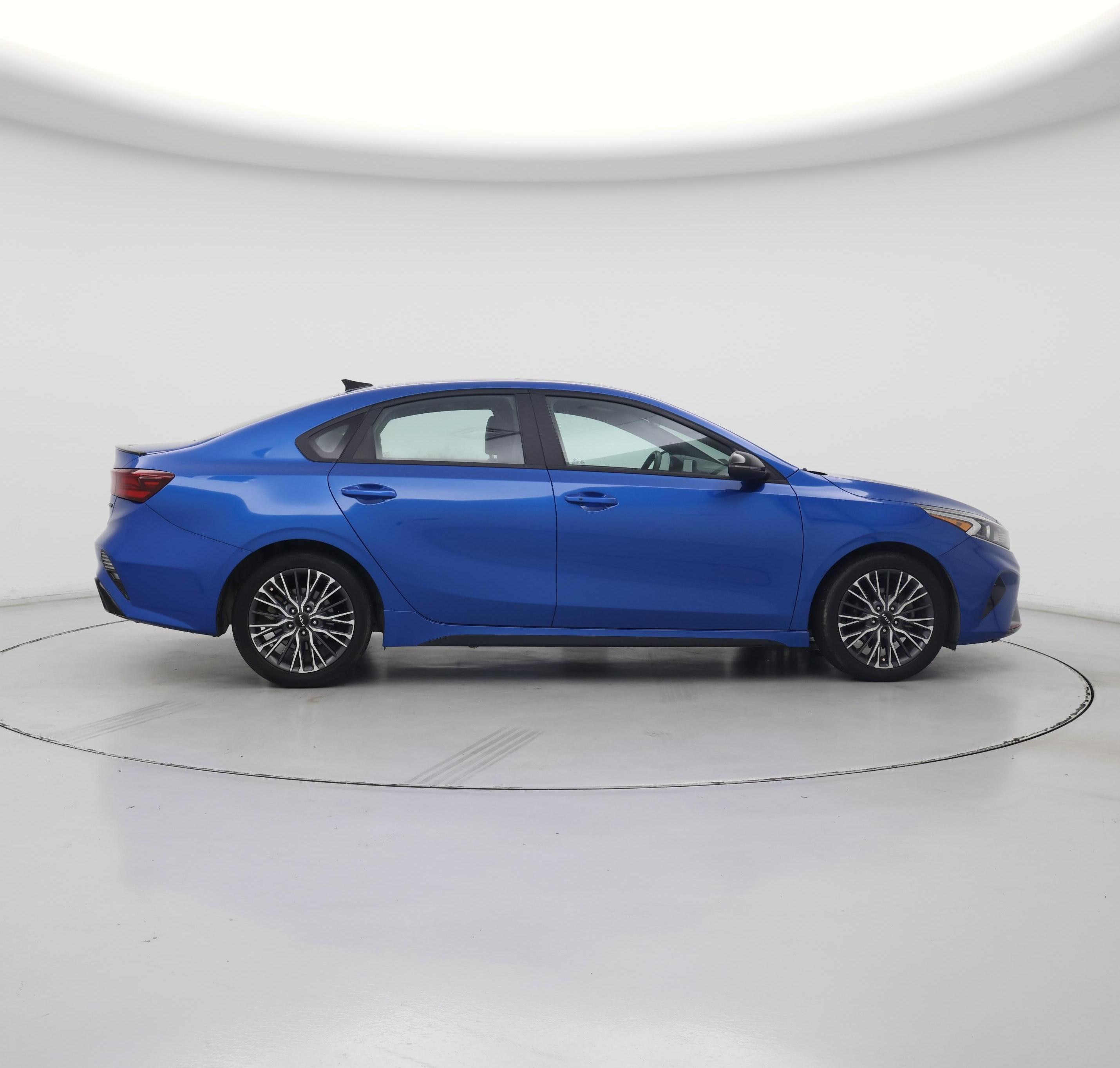 Thumbnail: 2022 Kia Forte - 7