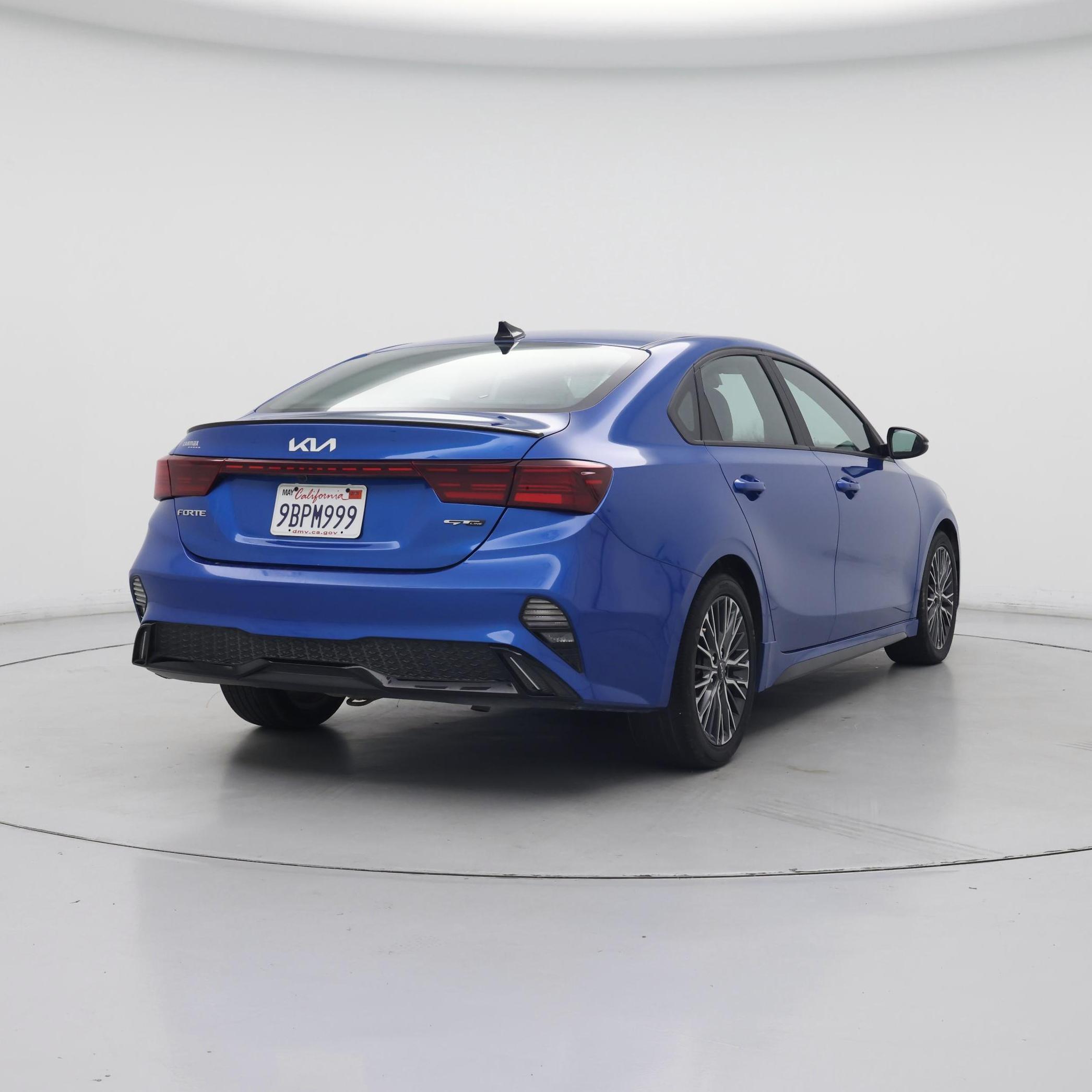 Thumbnail: 2022 Kia Forte - 8