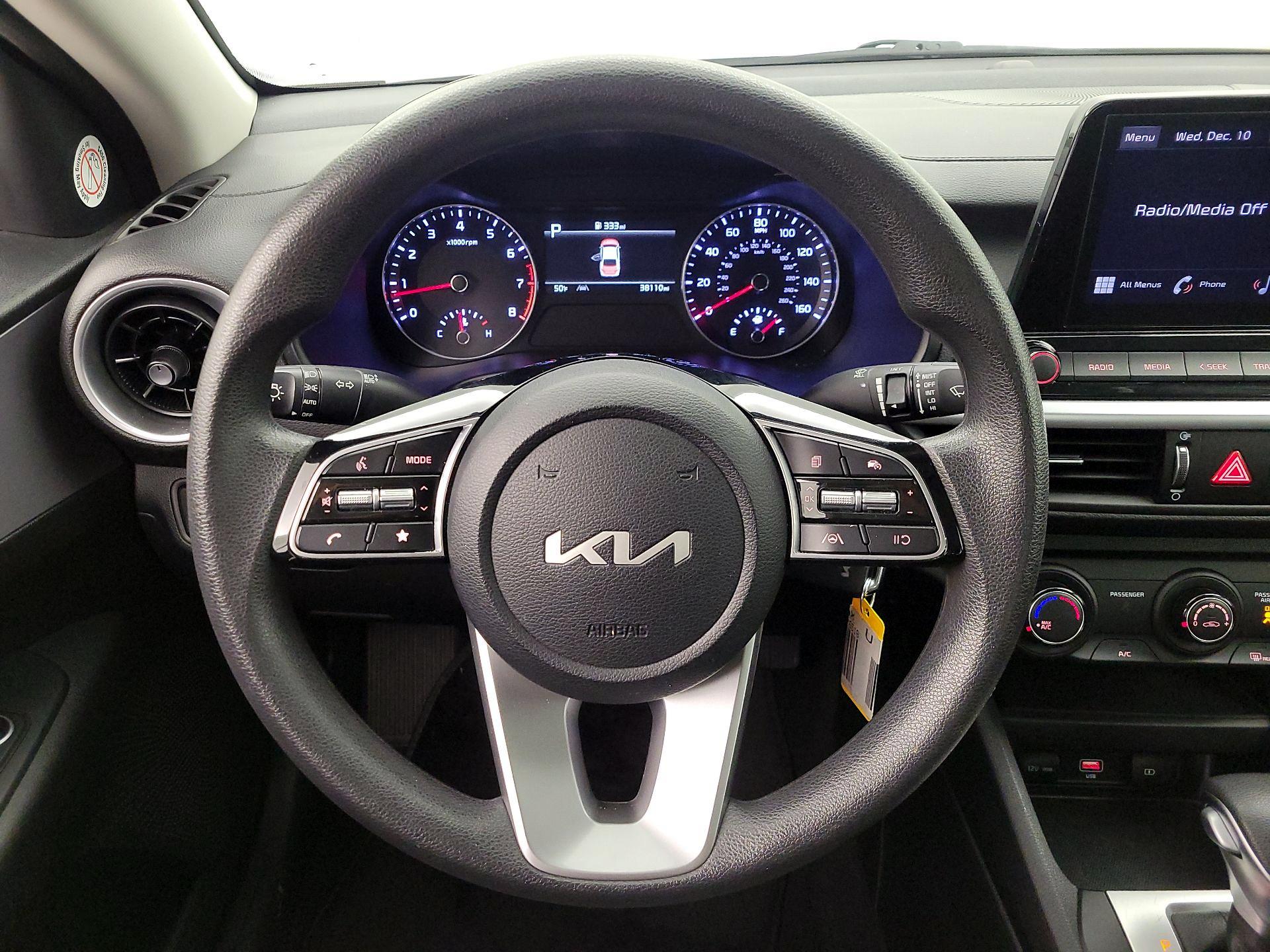 Thumbnail: 2024 Kia Forte - 10