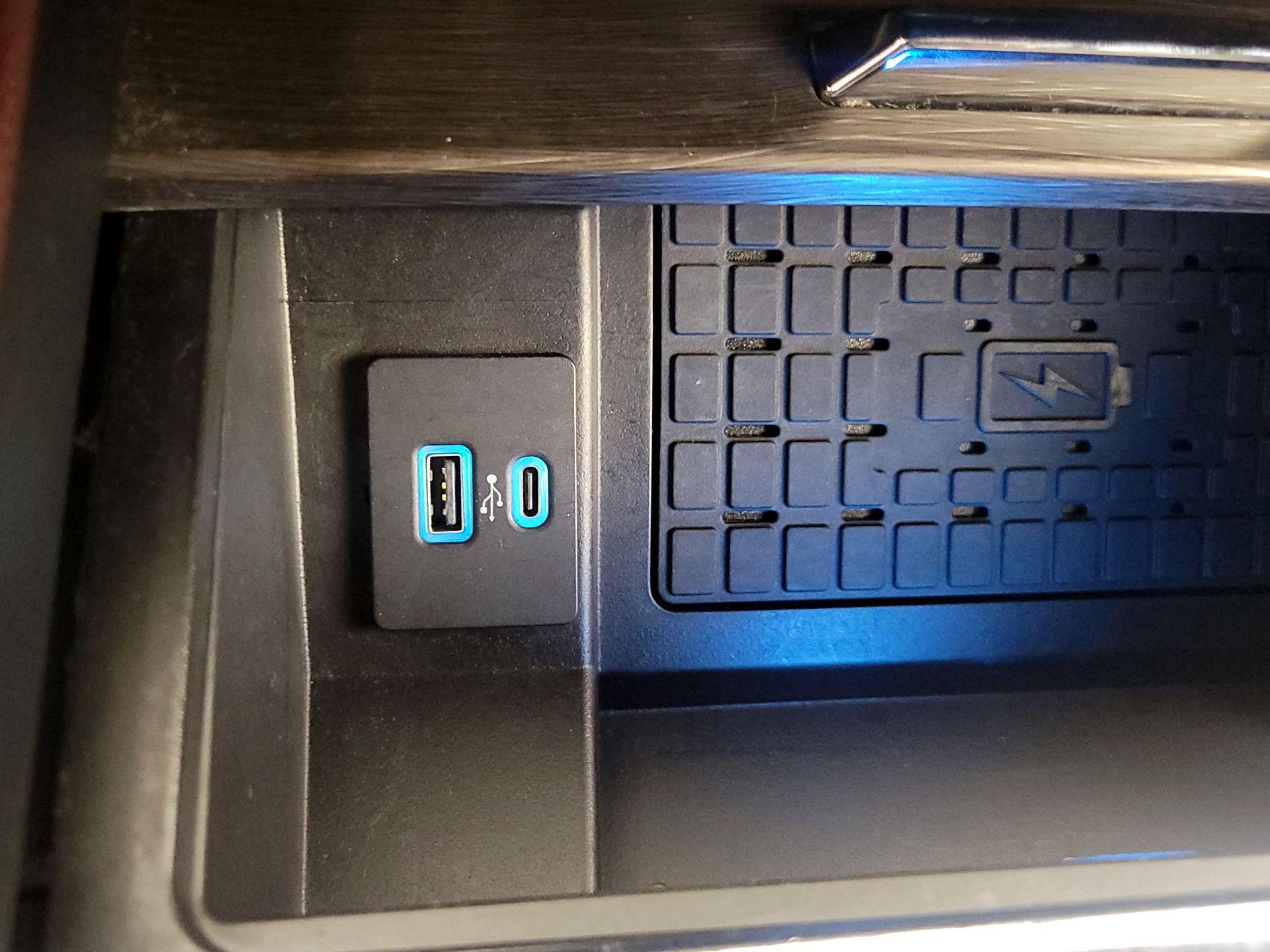 Thumbnail: 2024 Ford Expedition MAX - 19