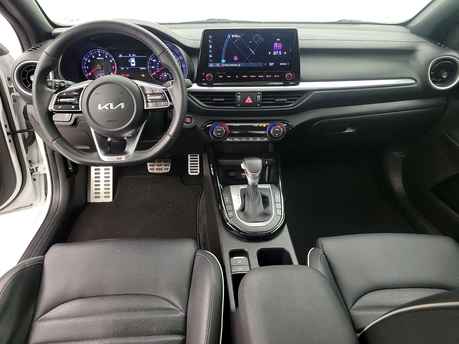 Thumbnail: 2023 Kia Forte - 9