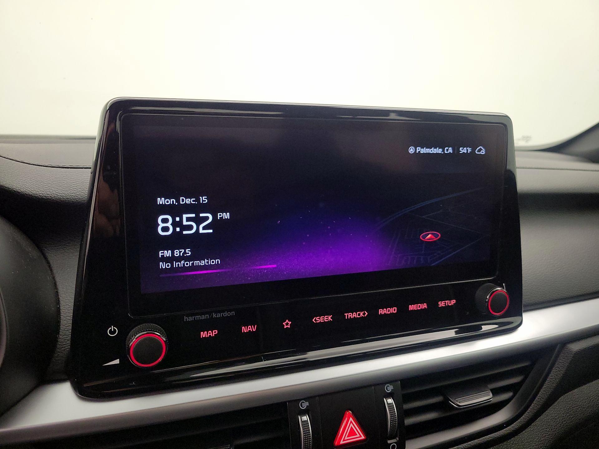 Thumbnail: 2023 Kia Forte - 16