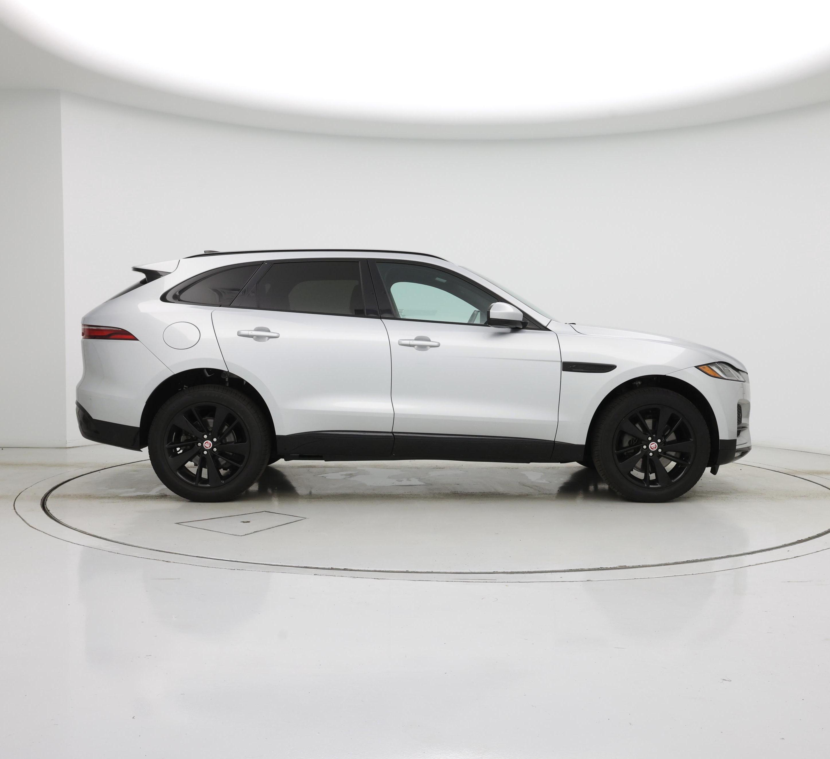 Thumbnail: 2023 Jaguar F-Pace - 7