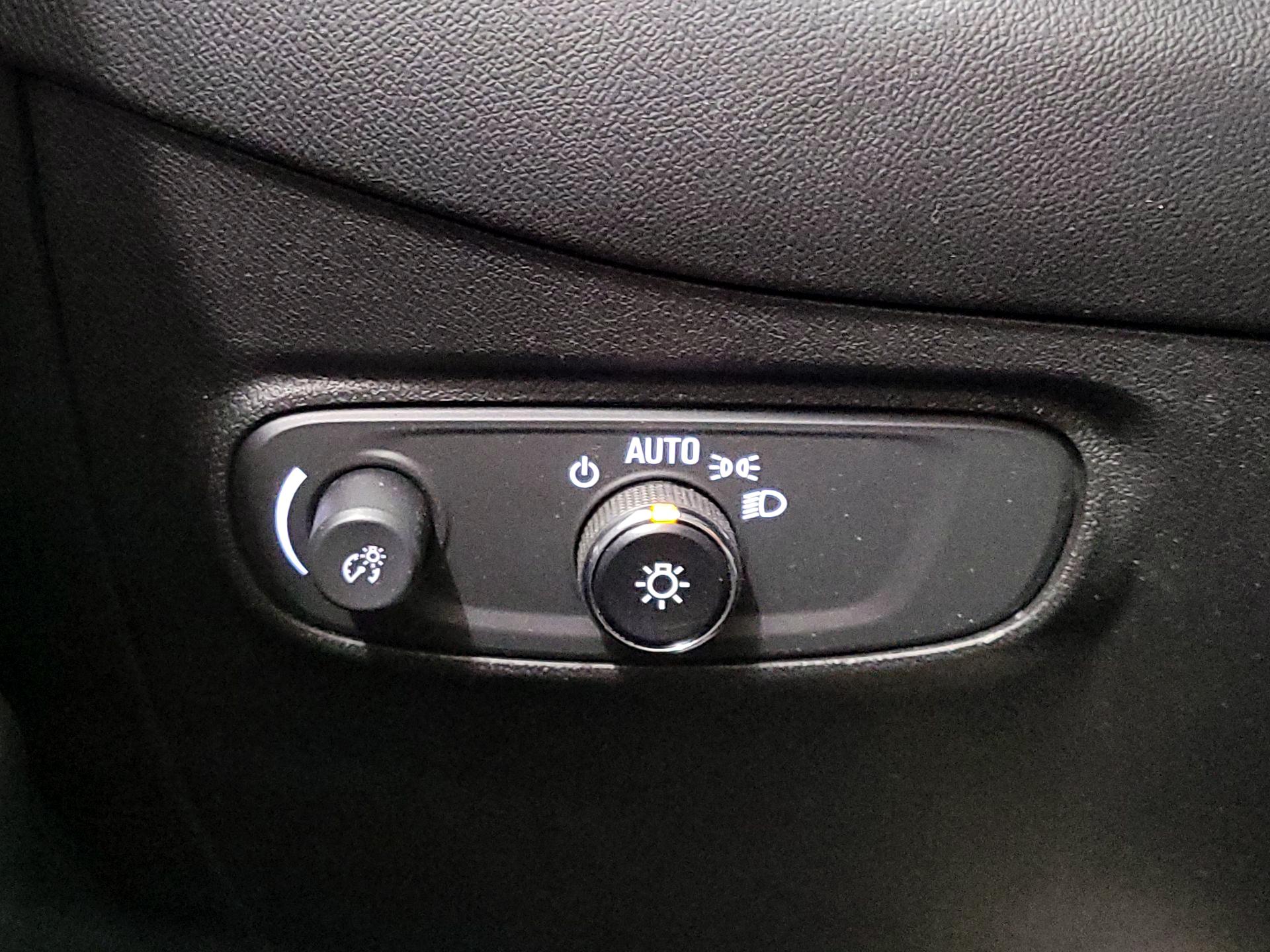 Thumbnail: 2023 Chevrolet Equinox - 13