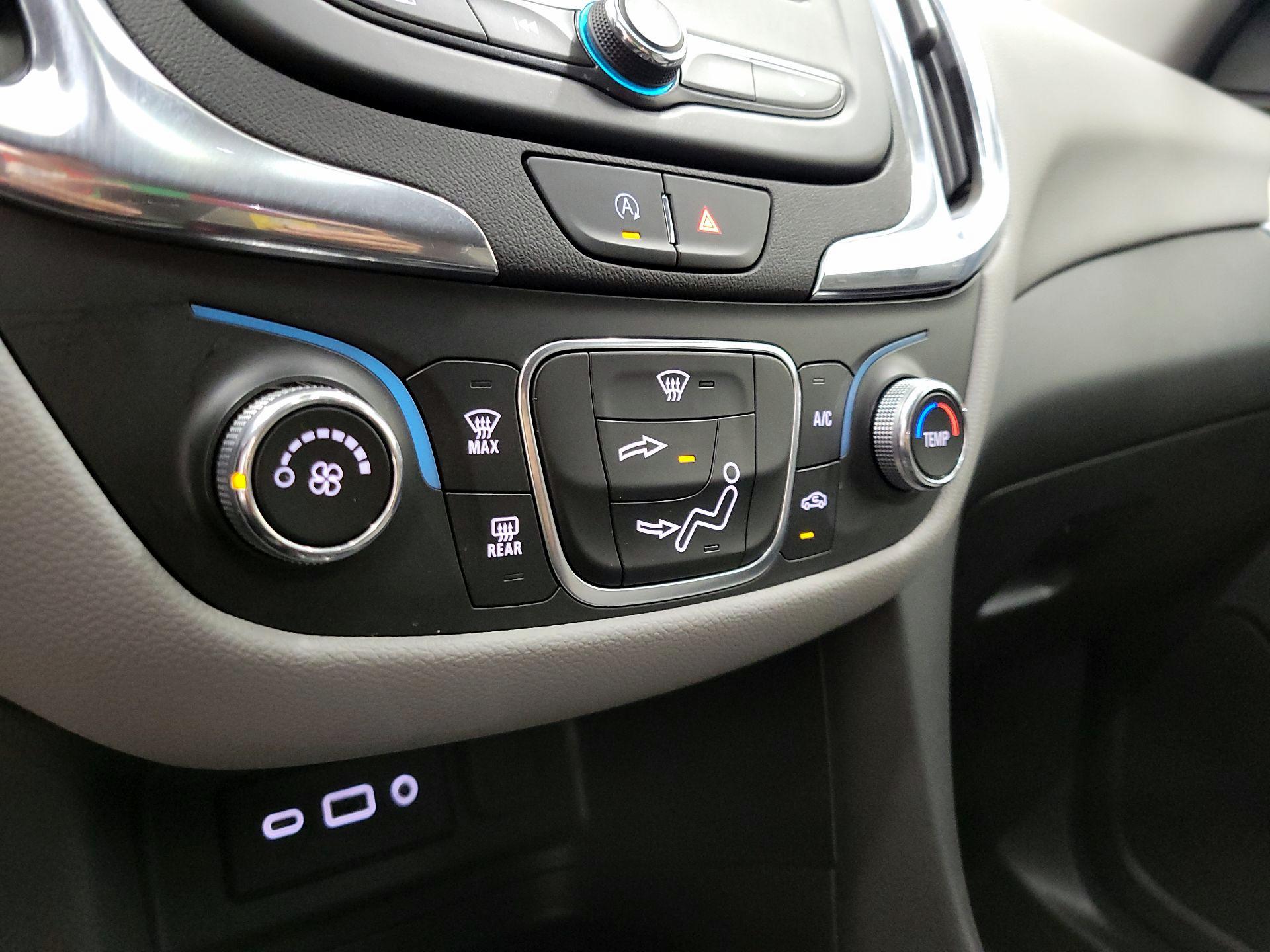 Thumbnail: 2023 Chevrolet Equinox - 16