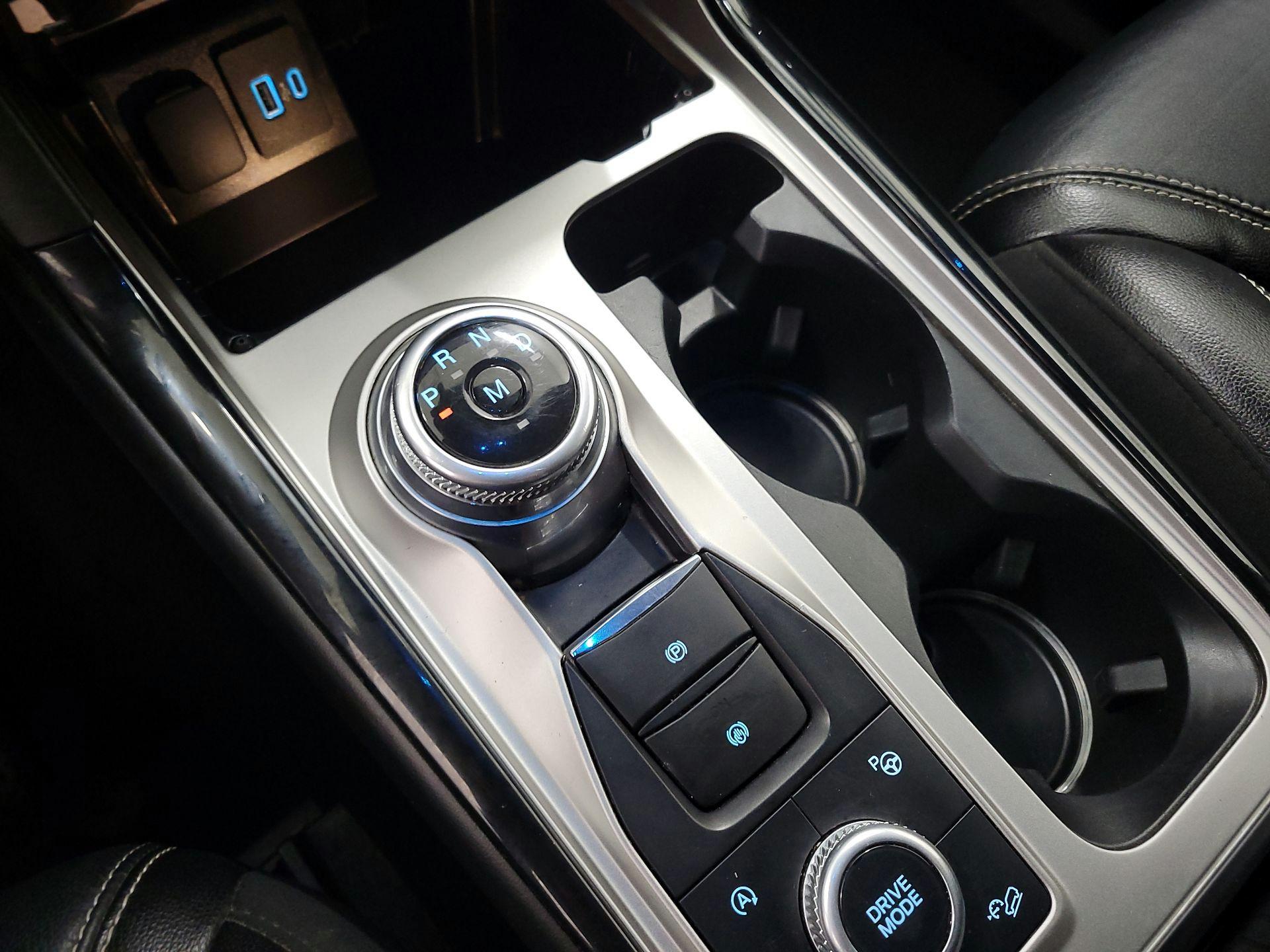 Thumbnail: 2021 Ford Explorer - 18