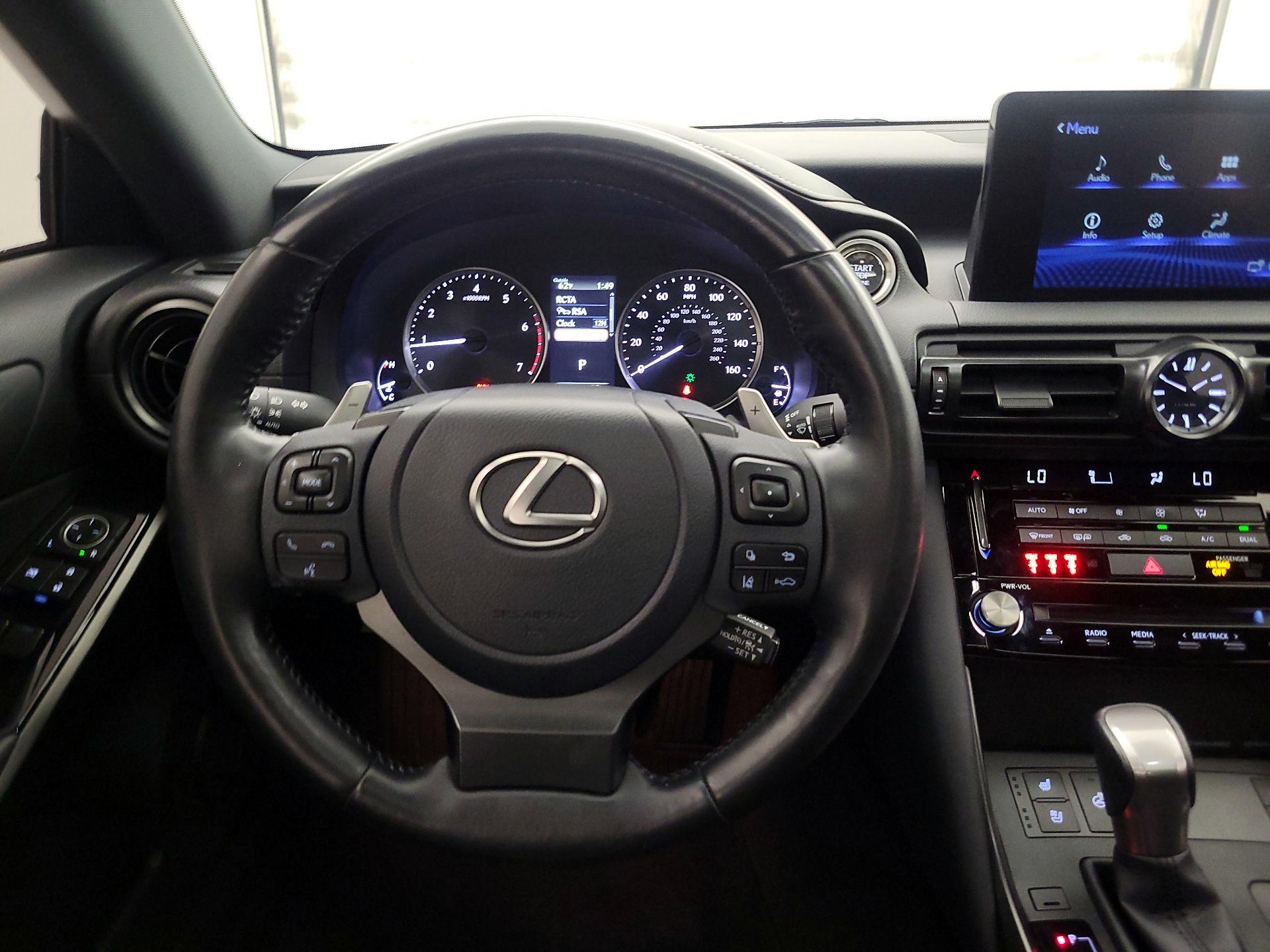 Thumbnail: 2023 Lexus IS - 10