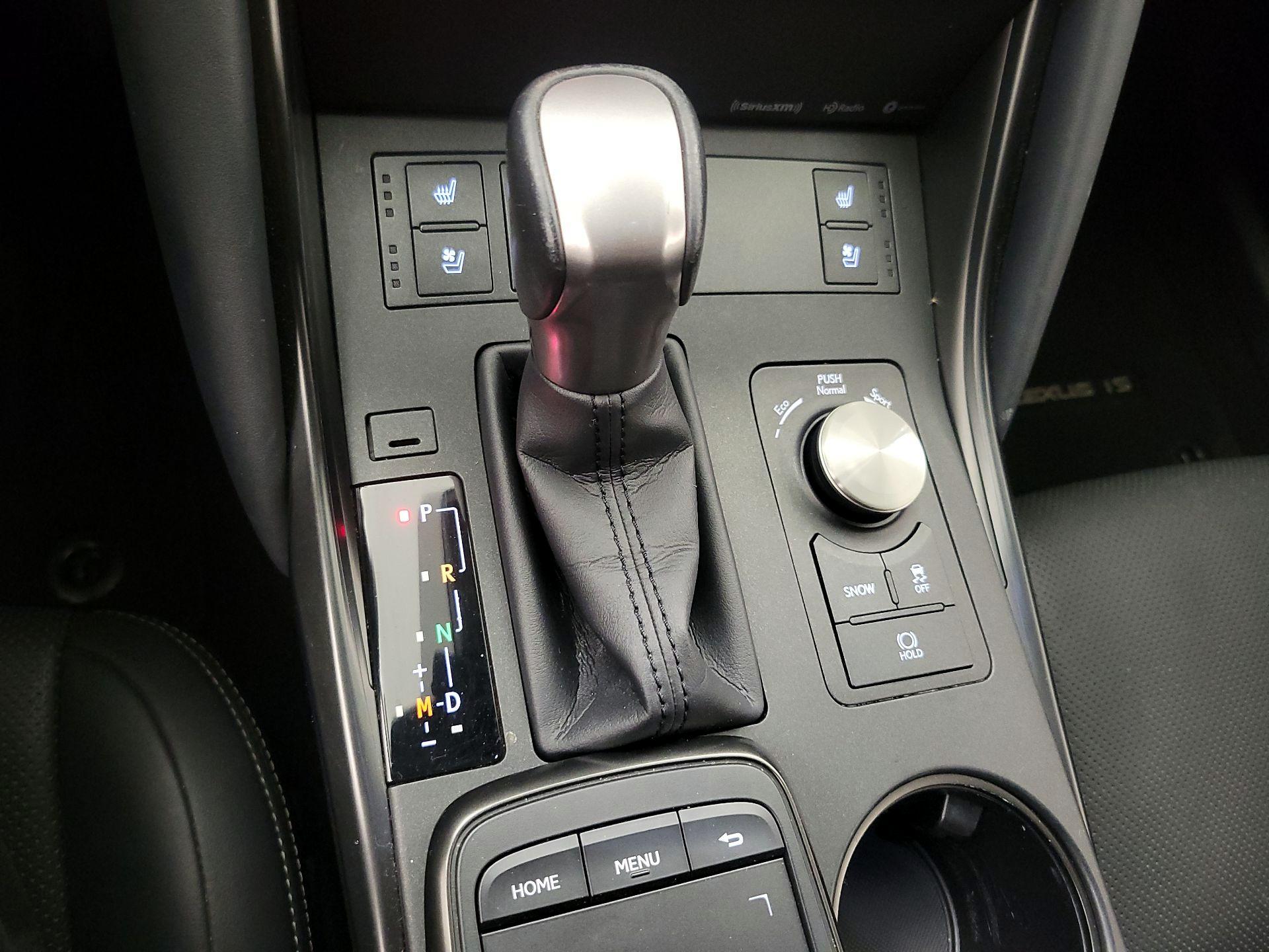 Thumbnail: 2023 Lexus IS - 17