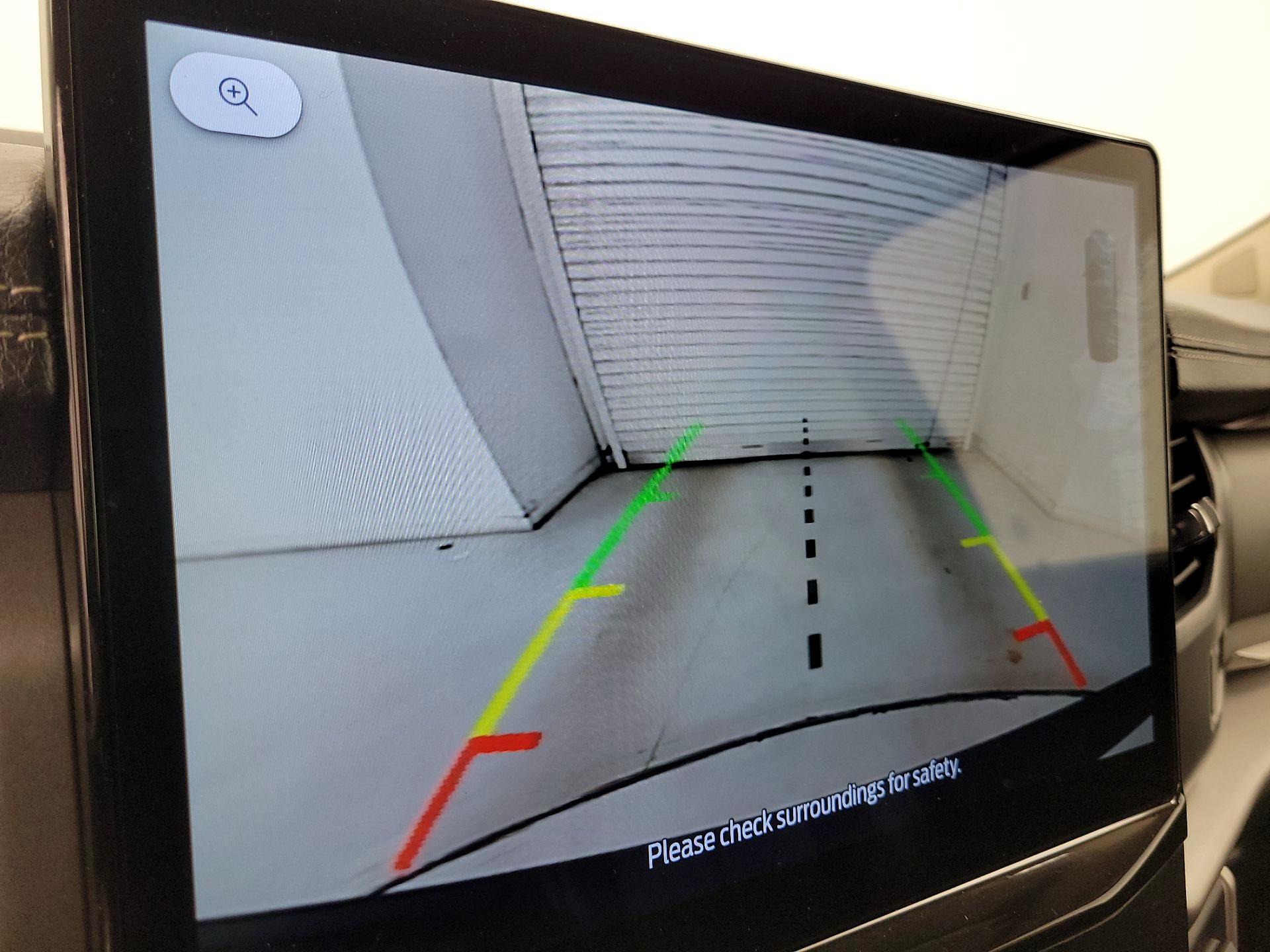 Thumbnail: 2023 Ford Expedition - 15