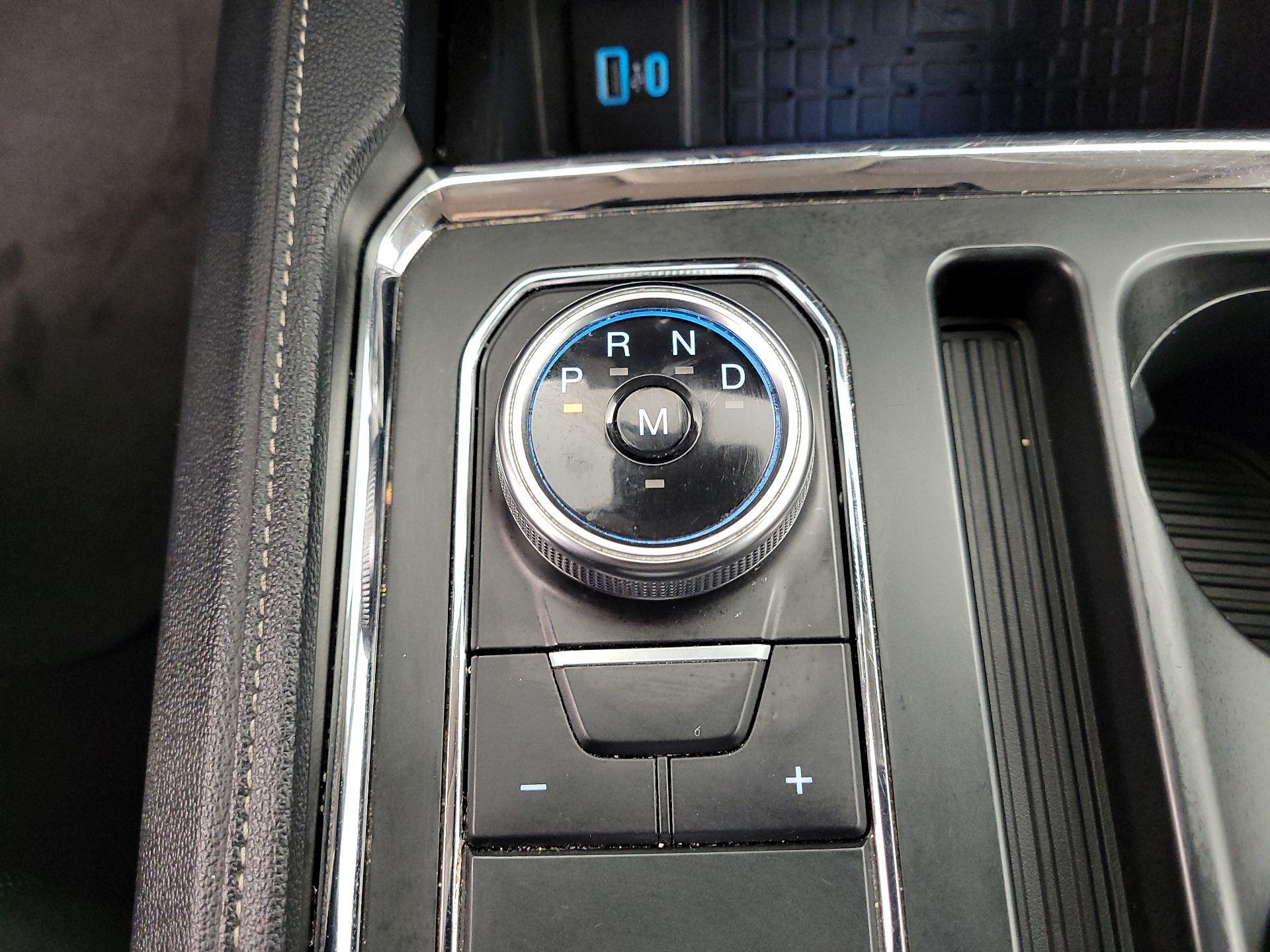 Thumbnail: 2023 Ford Expedition - 18