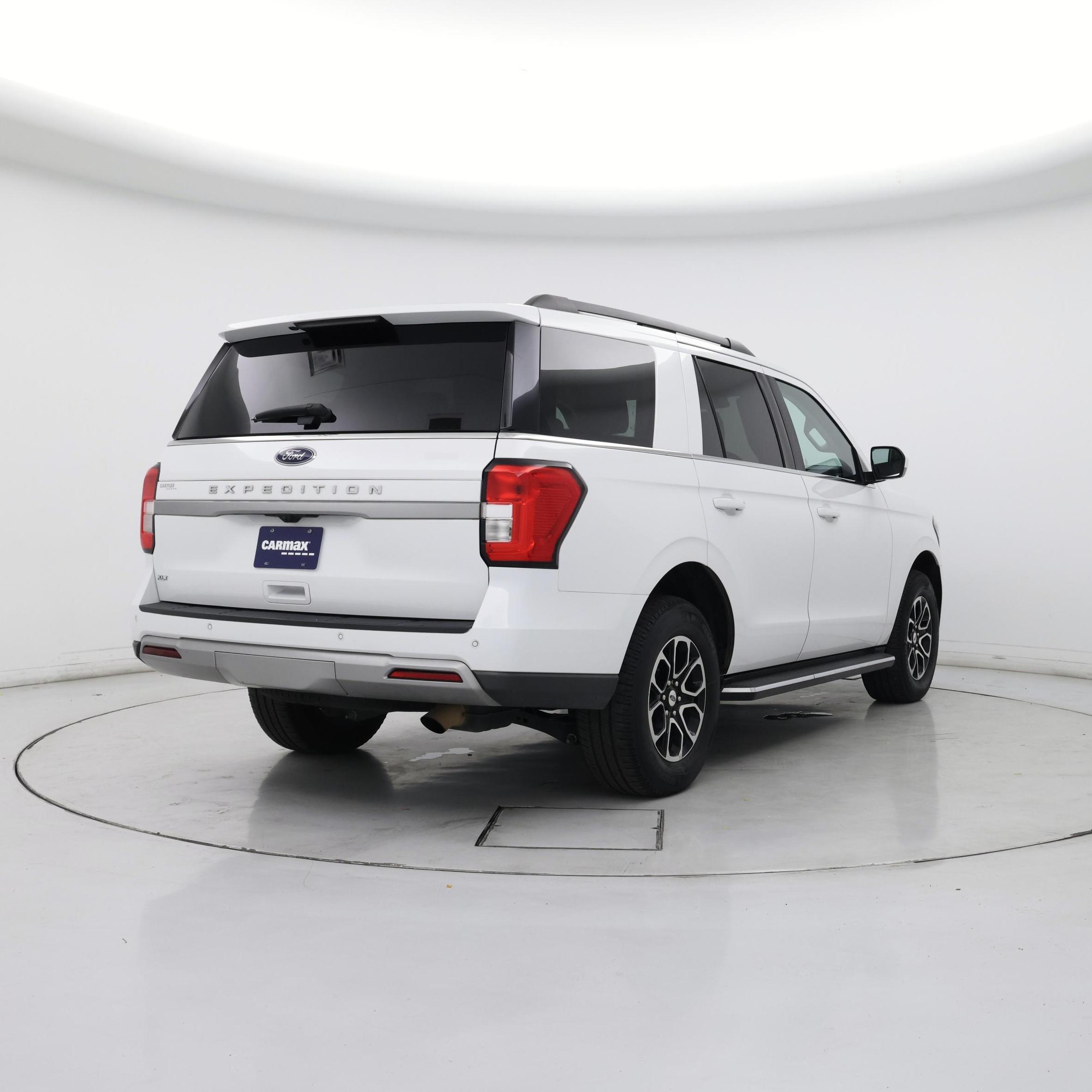 Thumbnail: 2023 Ford Expedition - 8